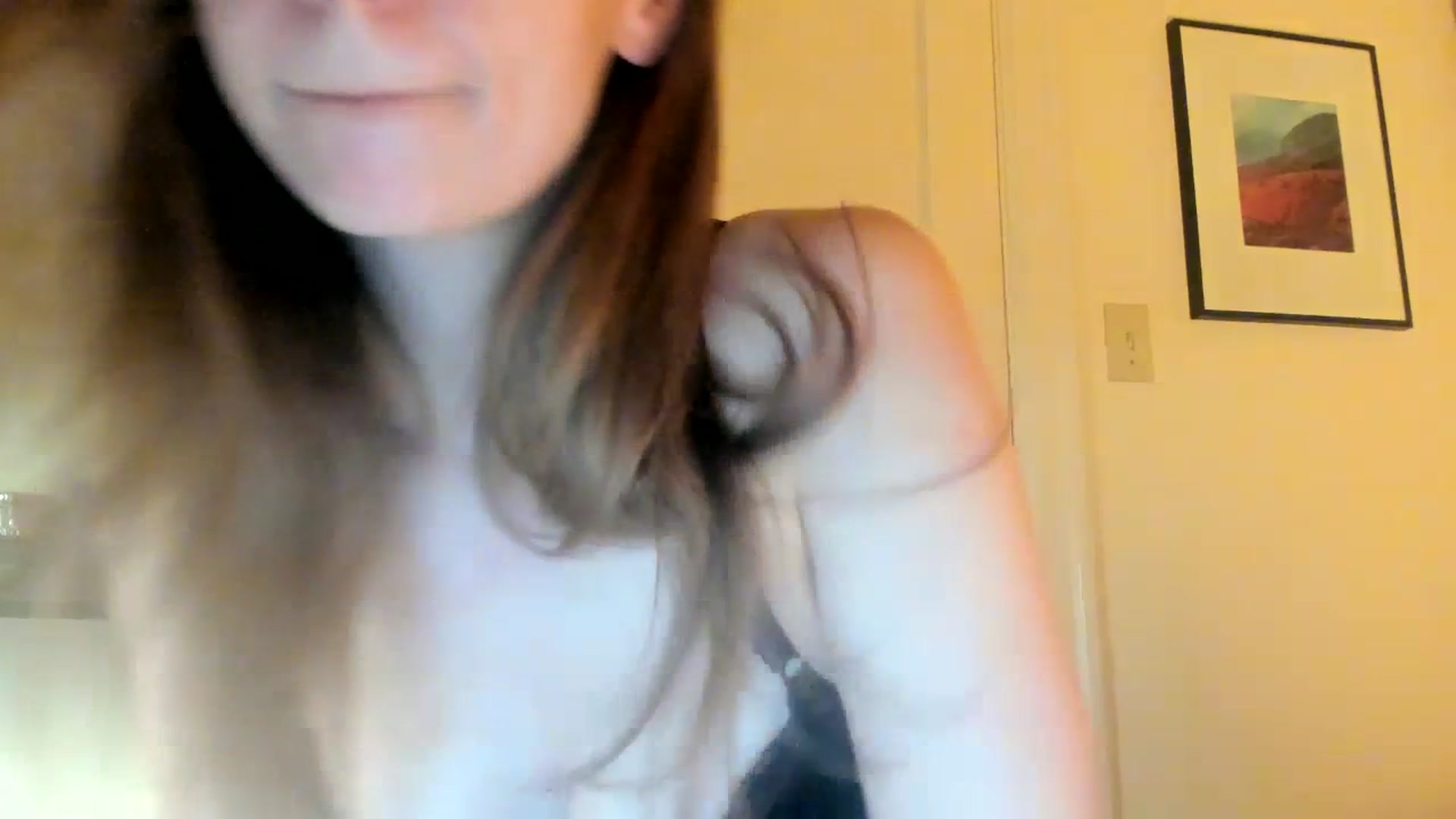 Gallery image thumbnail from muffinmoon's myfreecams stream on, 07/01/2023, 07:08 image 9 of 20