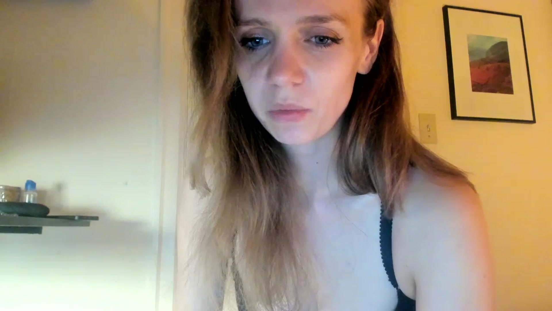 Gallery image thumbnail from muffinmoon's myfreecams stream on, 07/01/2023, 07:08 image 6 of 20