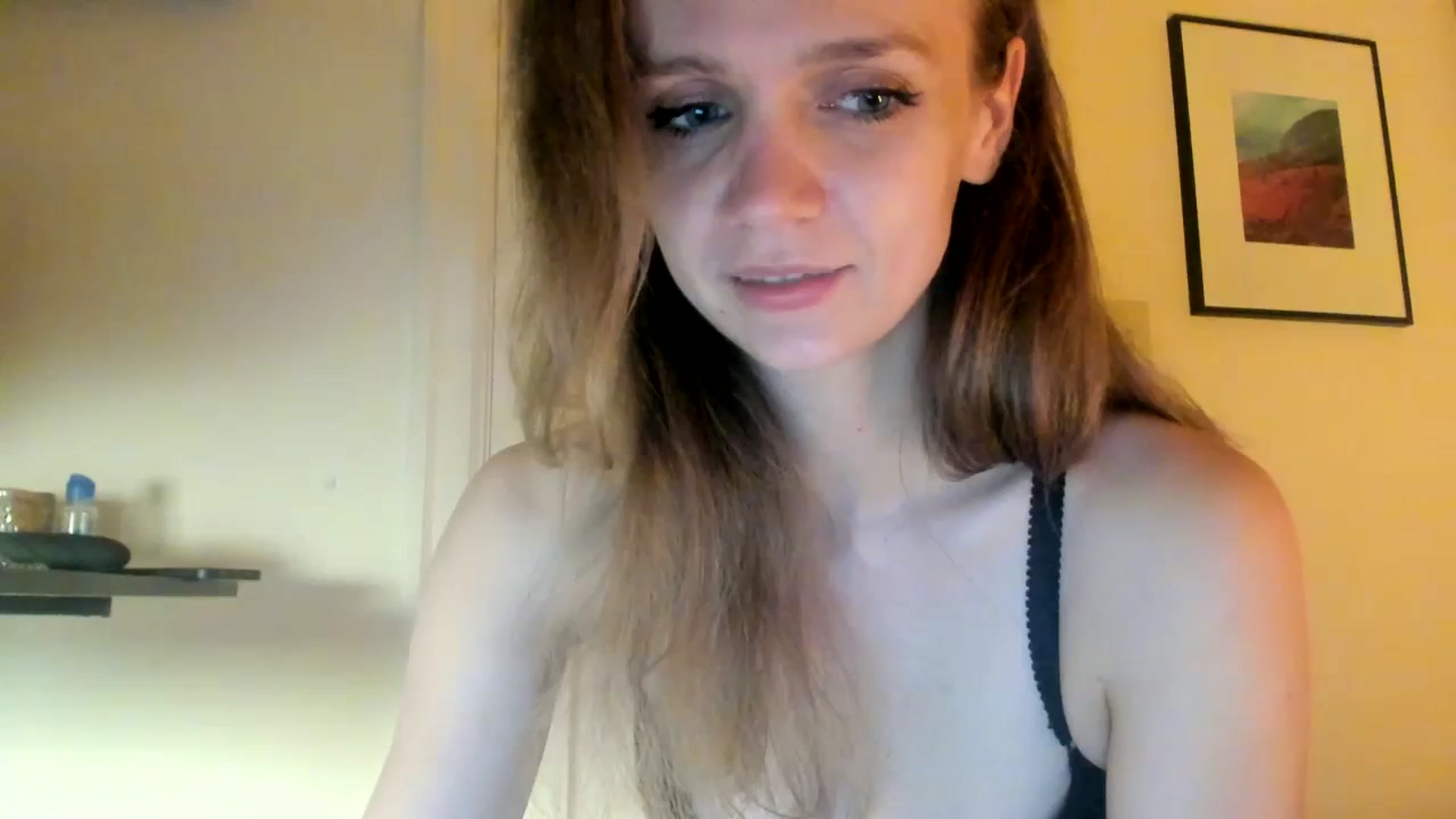 Gallery image thumbnail from muffinmoon's myfreecams stream on, 07/01/2023, 07:08 image 5 of 20