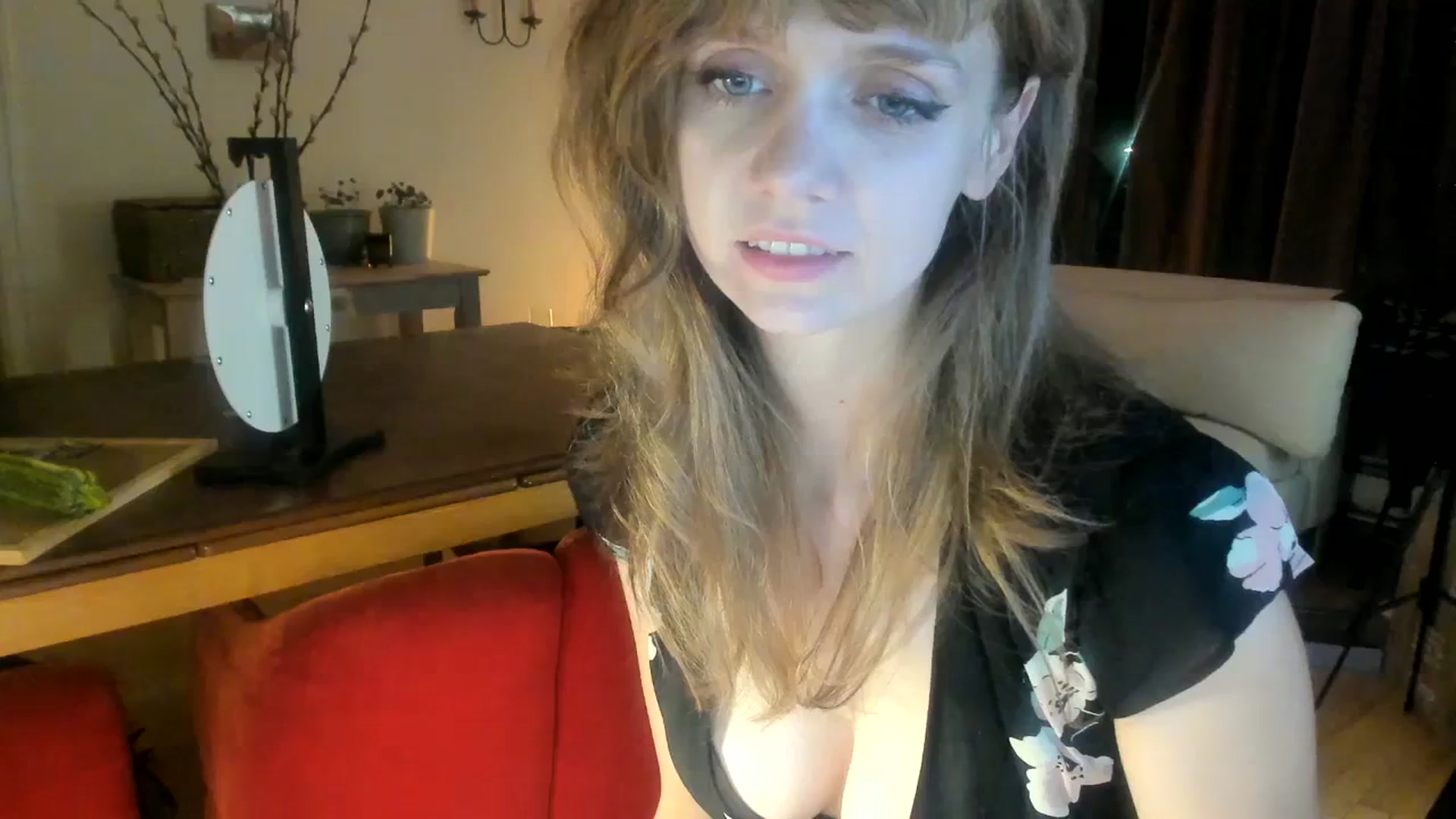 Gallery image thumbnail from muffinmoon's myfreecams stream on, 07/06/2023, 06:13 image 18 of 20