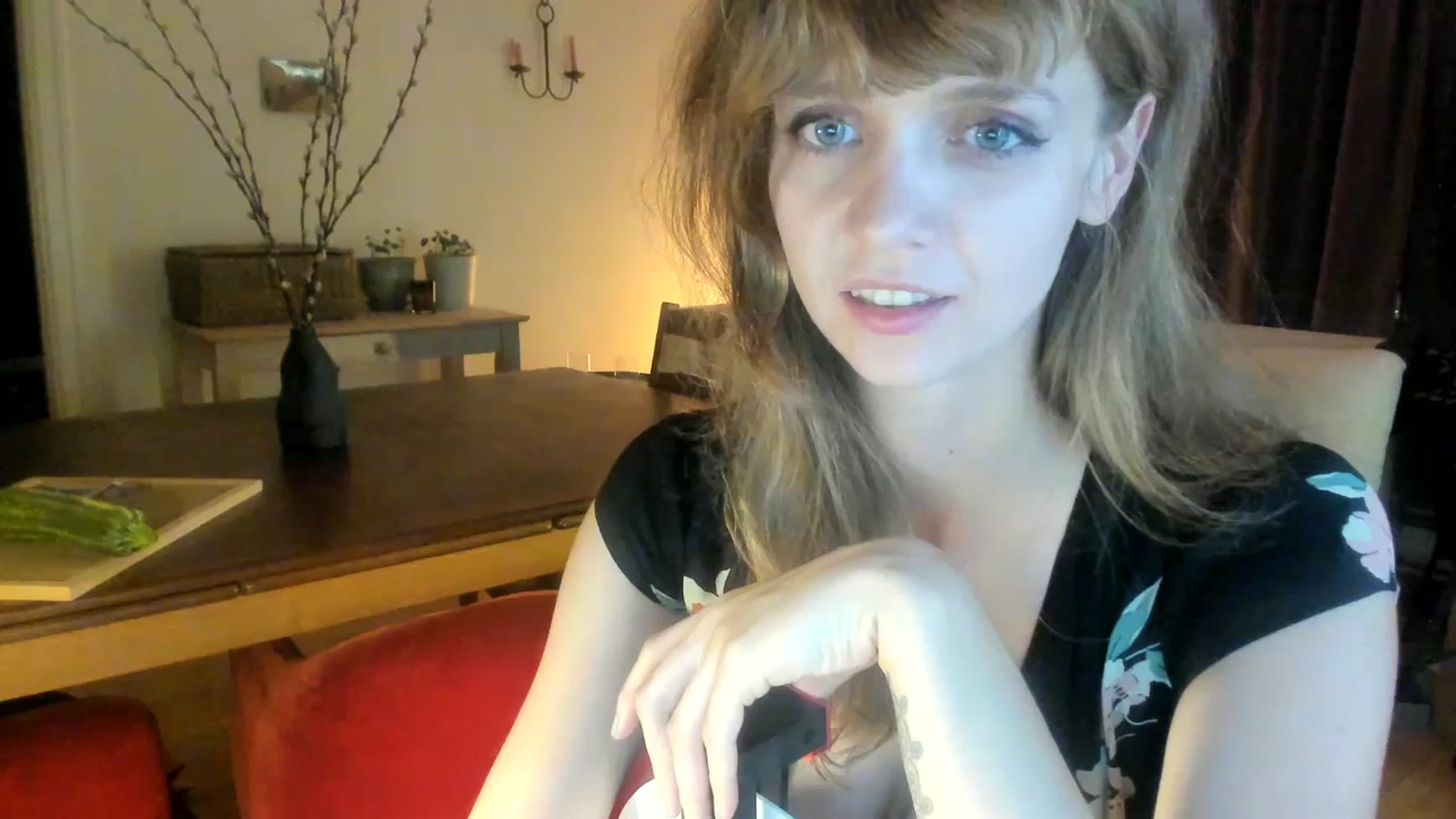 Gallery image thumbnail from muffinmoon's myfreecams stream on, 07/06/2023, 06:13 image 15 of 20