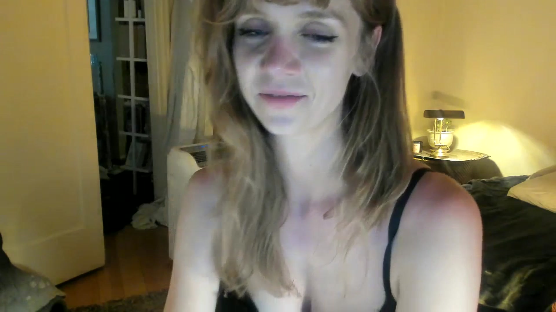Gallery image thumbnail from muffinmoon's myfreecams stream on, 07/10/2023, 05:39 image 15 of 20