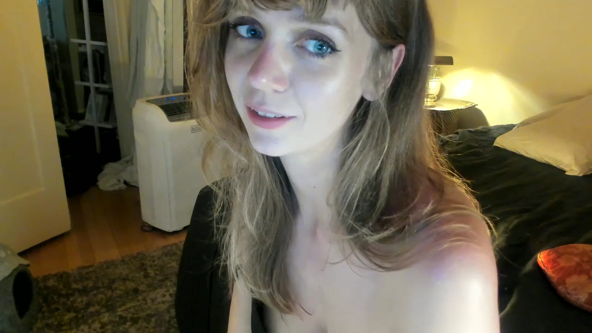 Gallery image thumbnail from muffinmoon's myfreecams stream on, 07/10/2023, 05:39 image 11 of 20