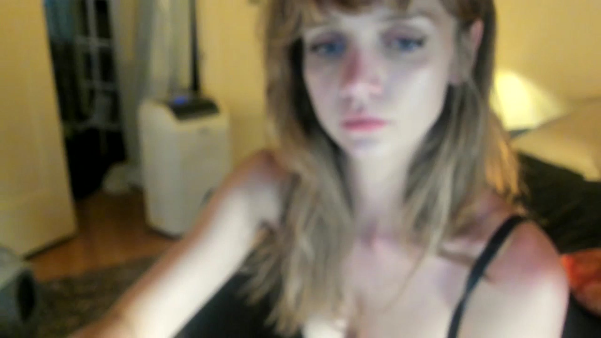 Gallery image thumbnail from muffinmoon's myfreecams stream on, 07/10/2023, 05:39 image 13 of 20