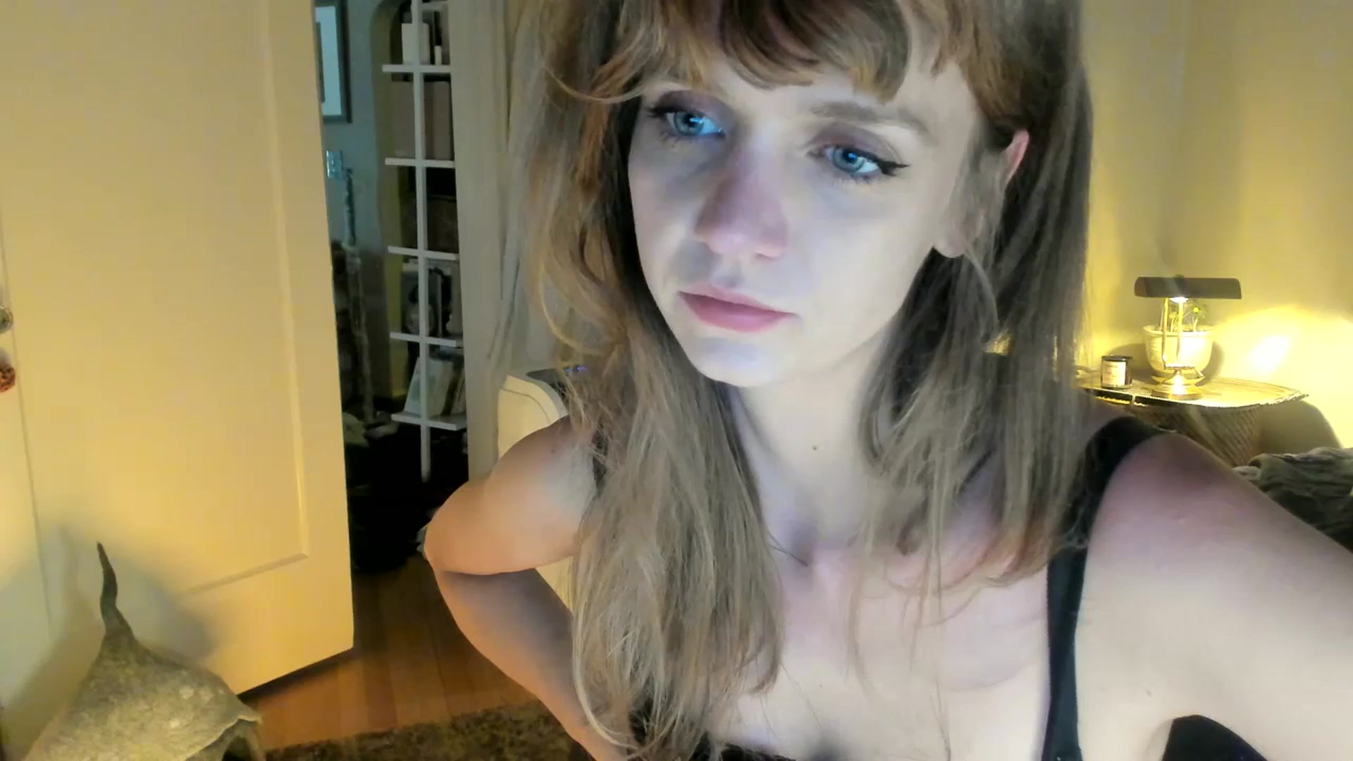 Gallery image thumbnail from muffinmoon's myfreecams stream on, 07/10/2023, 05:39 image 2 of 20