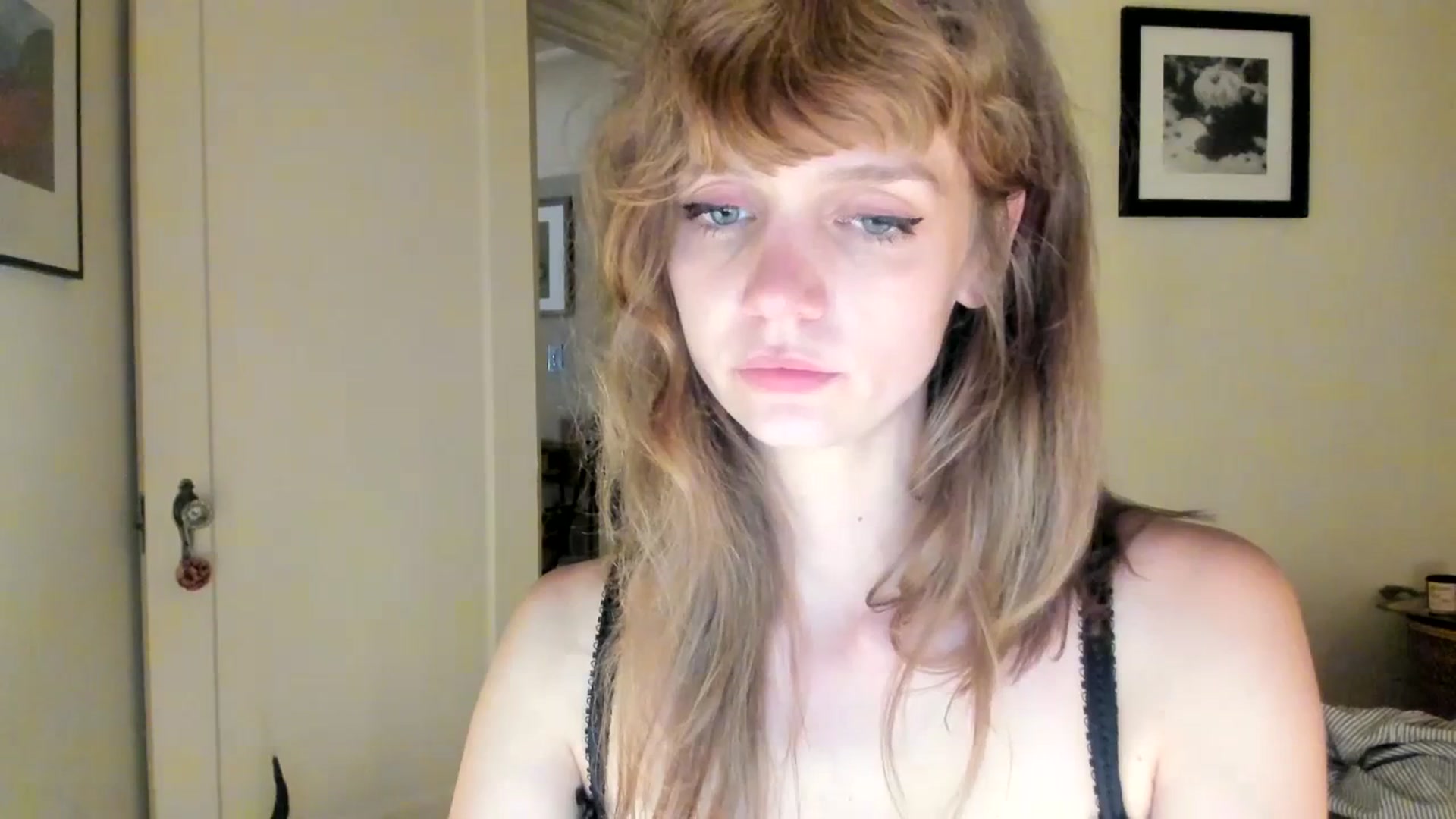 Gallery image thumbnail from muffinmoon's myfreecams stream on, 07/14/2023, 06:17 image 11 of 20