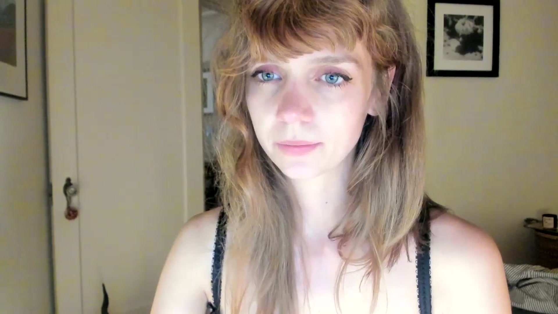 Gallery image thumbnail from muffinmoon's myfreecams stream on, 07/14/2023, 06:17 image 10 of 20