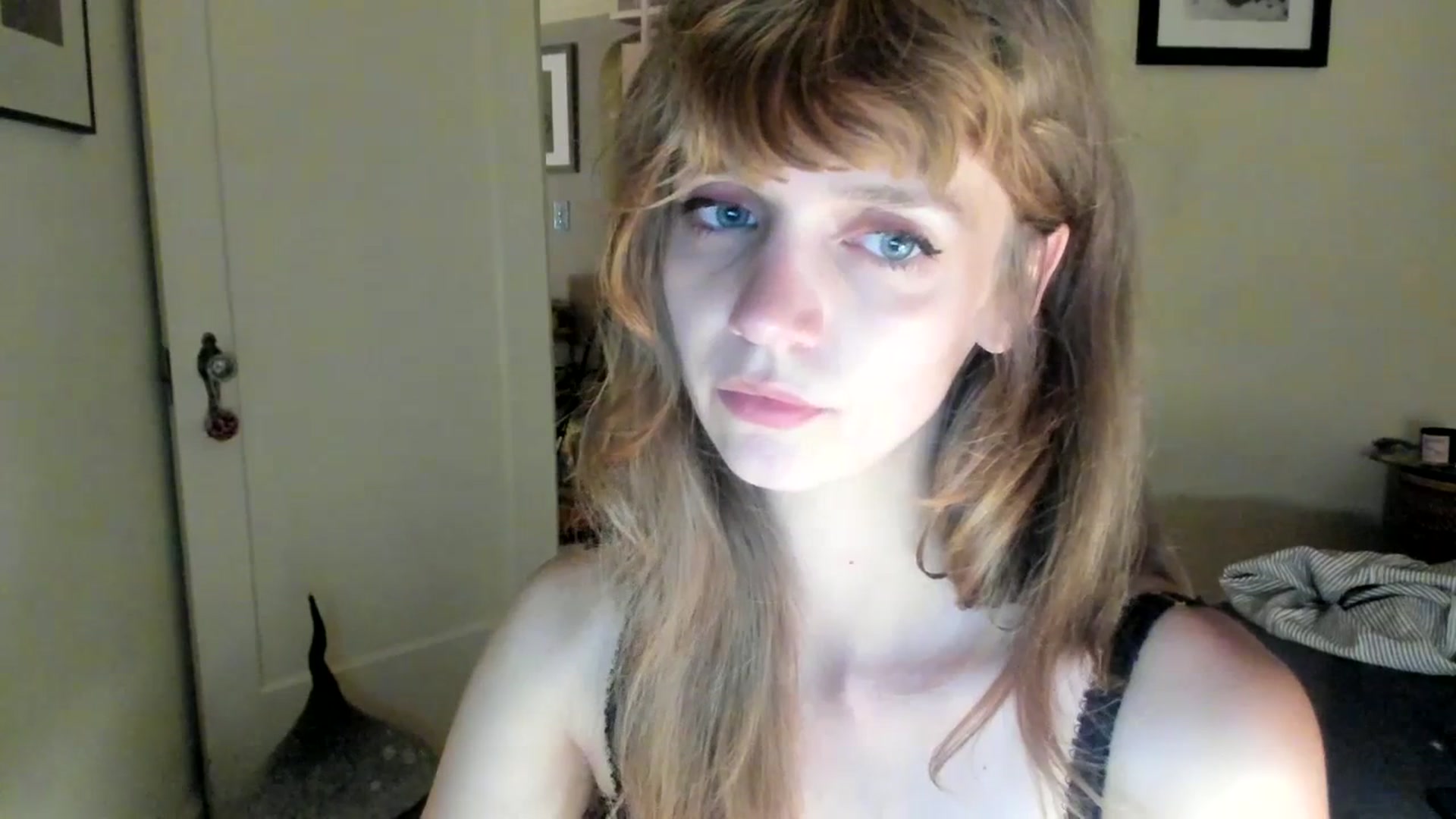 Gallery image thumbnail from muffinmoon's myfreecams stream on, 07/14/2023, 06:17 image 18 of 20