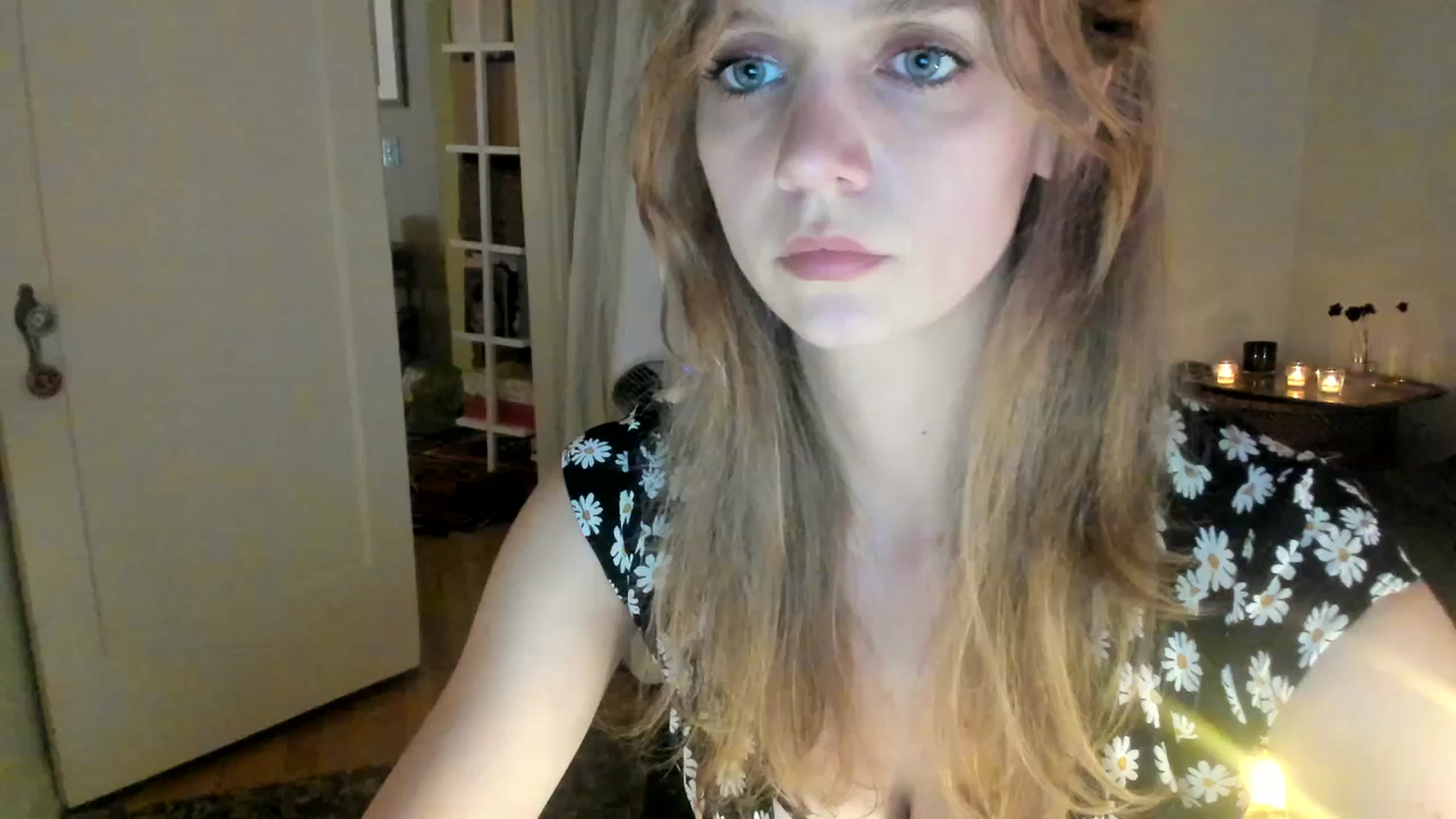 Gallery image thumbnail from muffinmoon's myfreecams stream on, 07/16/2023, 04:18 image 16 of 20
