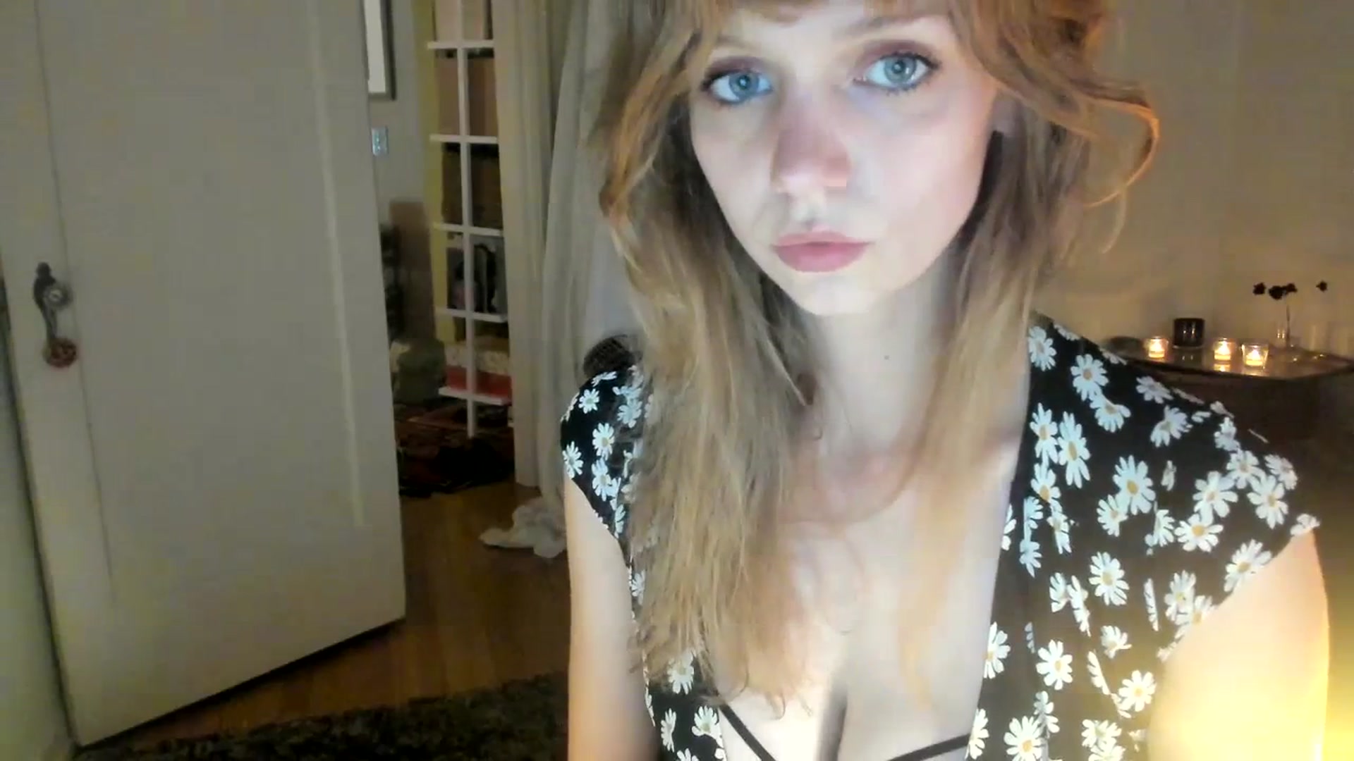 Gallery image thumbnail from muffinmoon's myfreecams stream on, 07/16/2023, 04:18 image 19 of 20