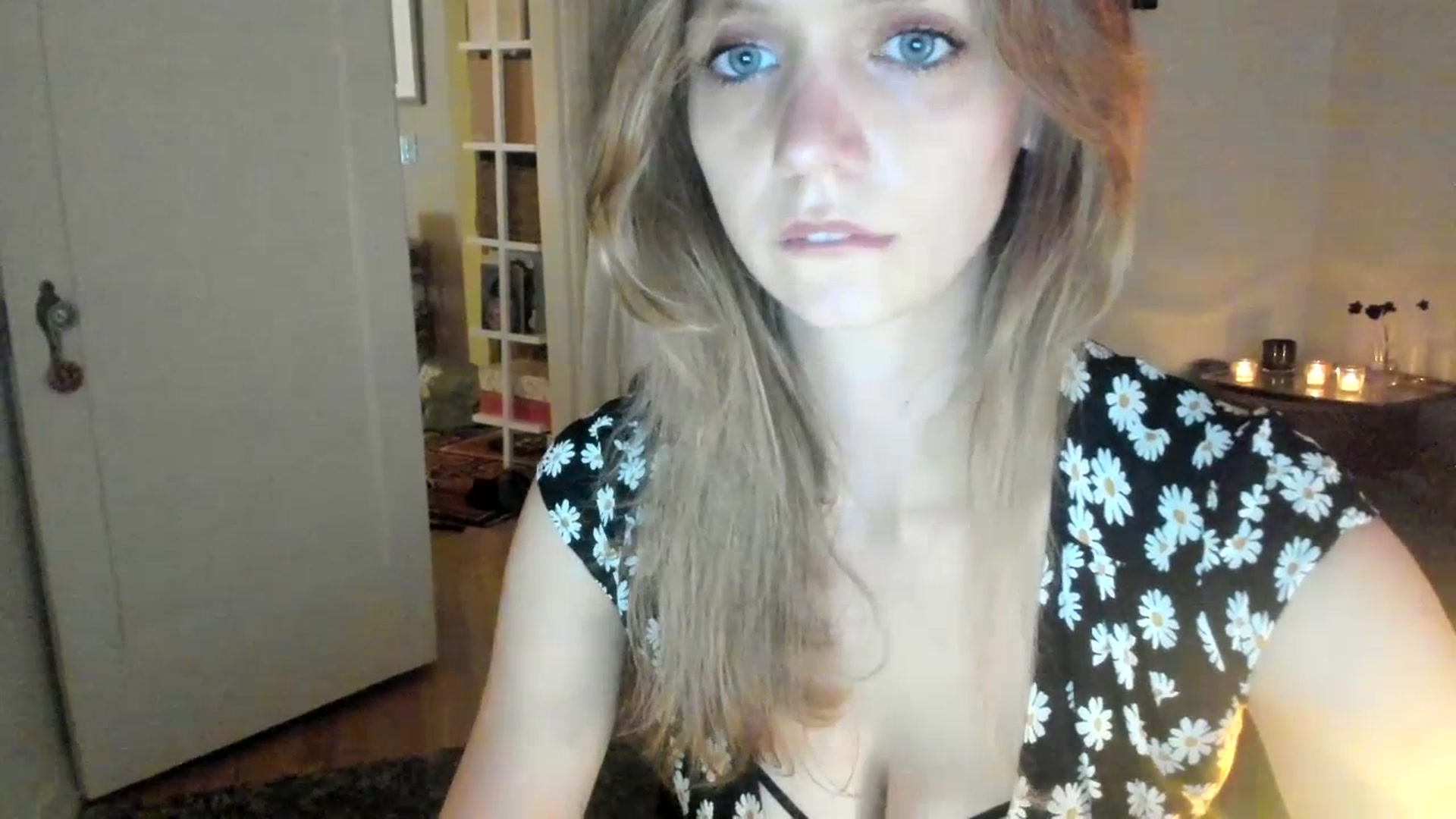 Gallery image thumbnail from muffinmoon's myfreecams stream on, 07/16/2023, 04:18 image 18 of 20