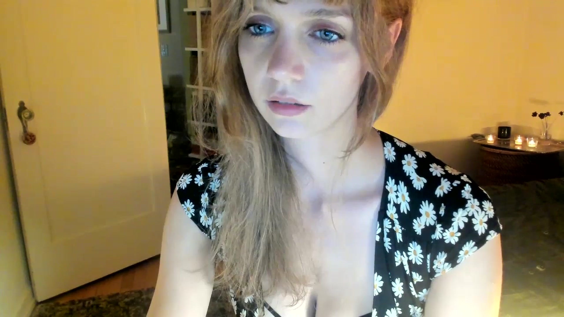 Gallery image thumbnail from muffinmoon's myfreecams stream on, 07/16/2023, 04:49 image 3 of 20