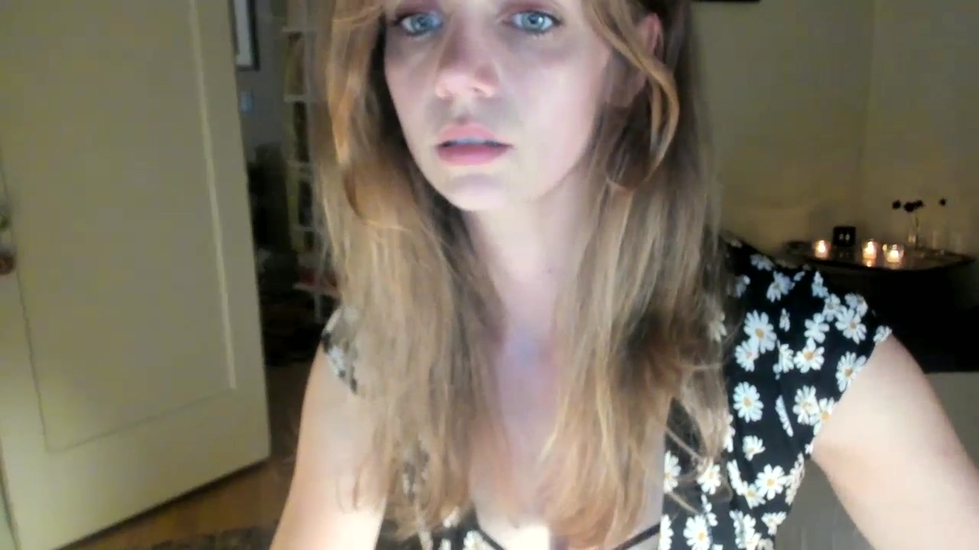 Gallery image thumbnail from muffinmoon's myfreecams stream on, 07/16/2023, 04:49 image 18 of 20