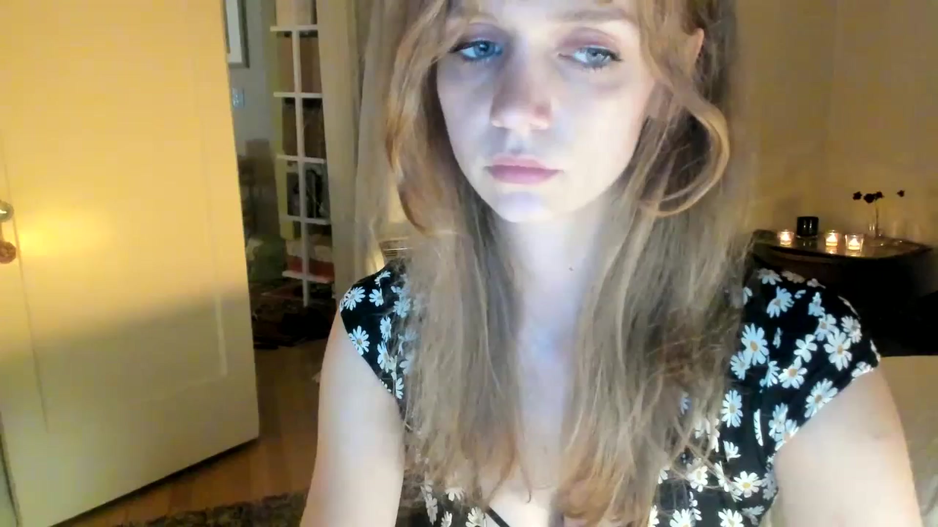 Gallery image thumbnail from muffinmoon's myfreecams stream on, 07/16/2023, 04:49 image 19 of 20