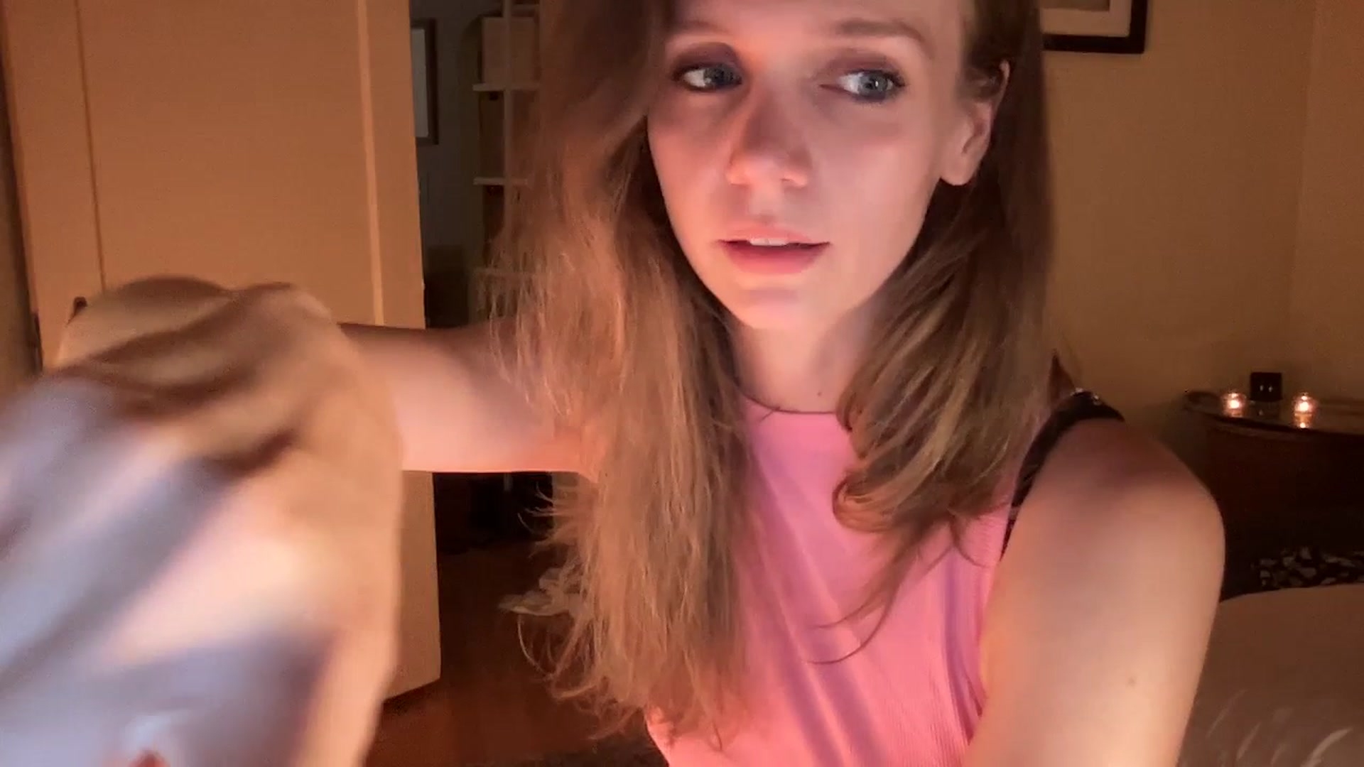 Gallery image thumbnail from muffinmoon's myfreecams stream on, 07/16/2023, 08:18 image 3 of 20