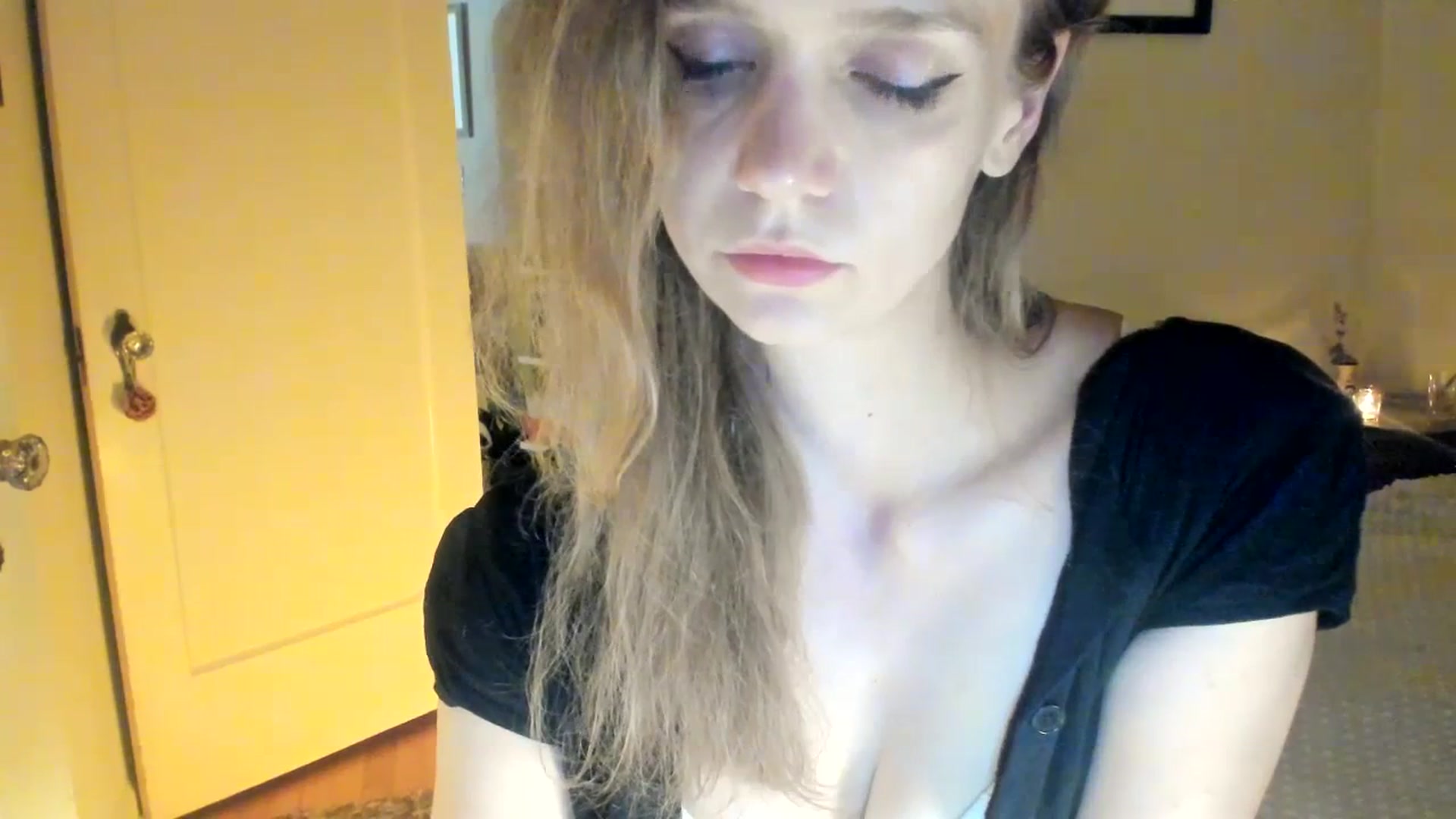 Gallery image thumbnail from muffinmoon's myfreecams stream on, 07/21/2023, 05:57 image 20 of 20