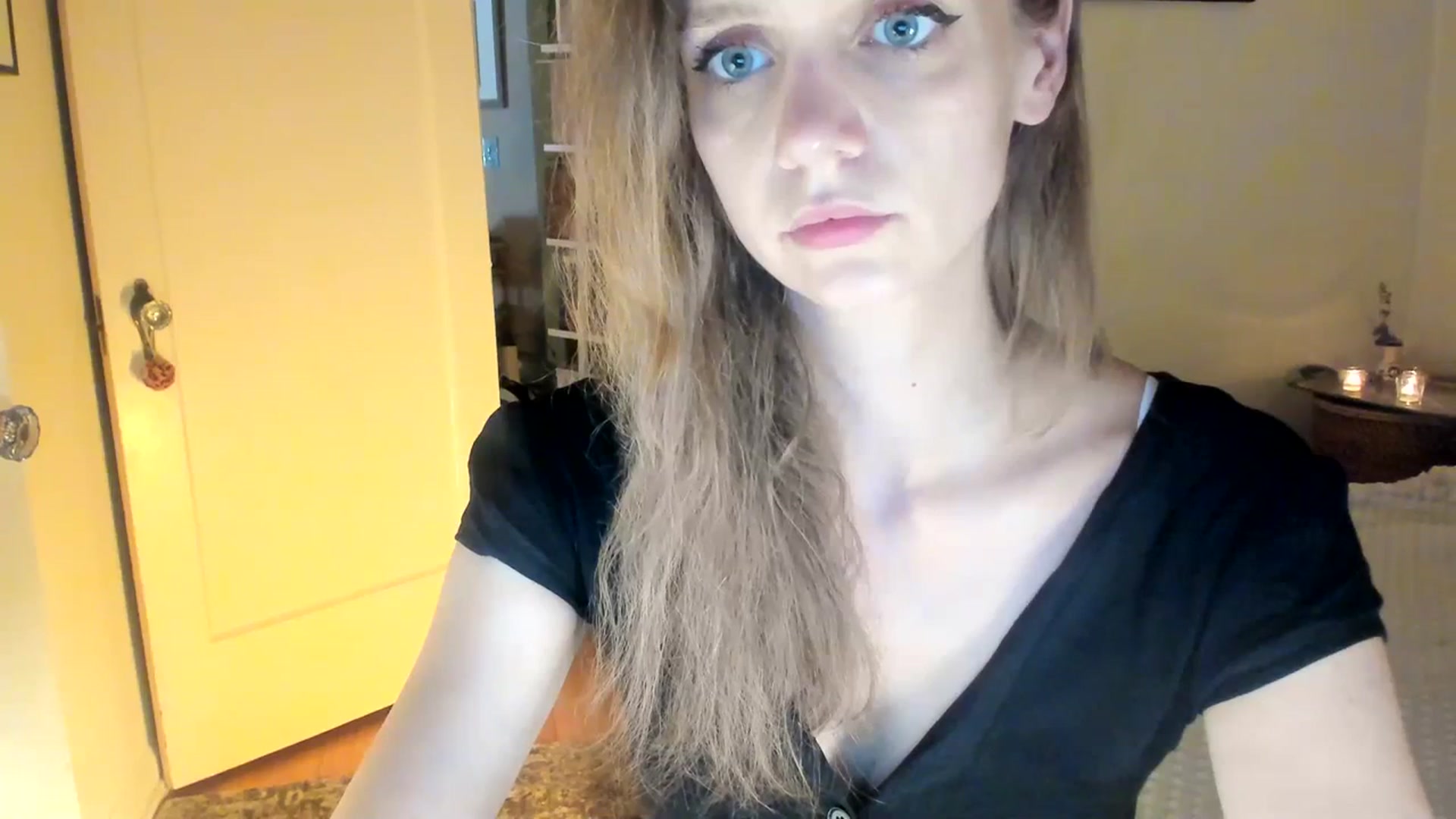 Gallery image thumbnail from muffinmoon's myfreecams stream on, 07/21/2023, 07:04 image 3 of 20