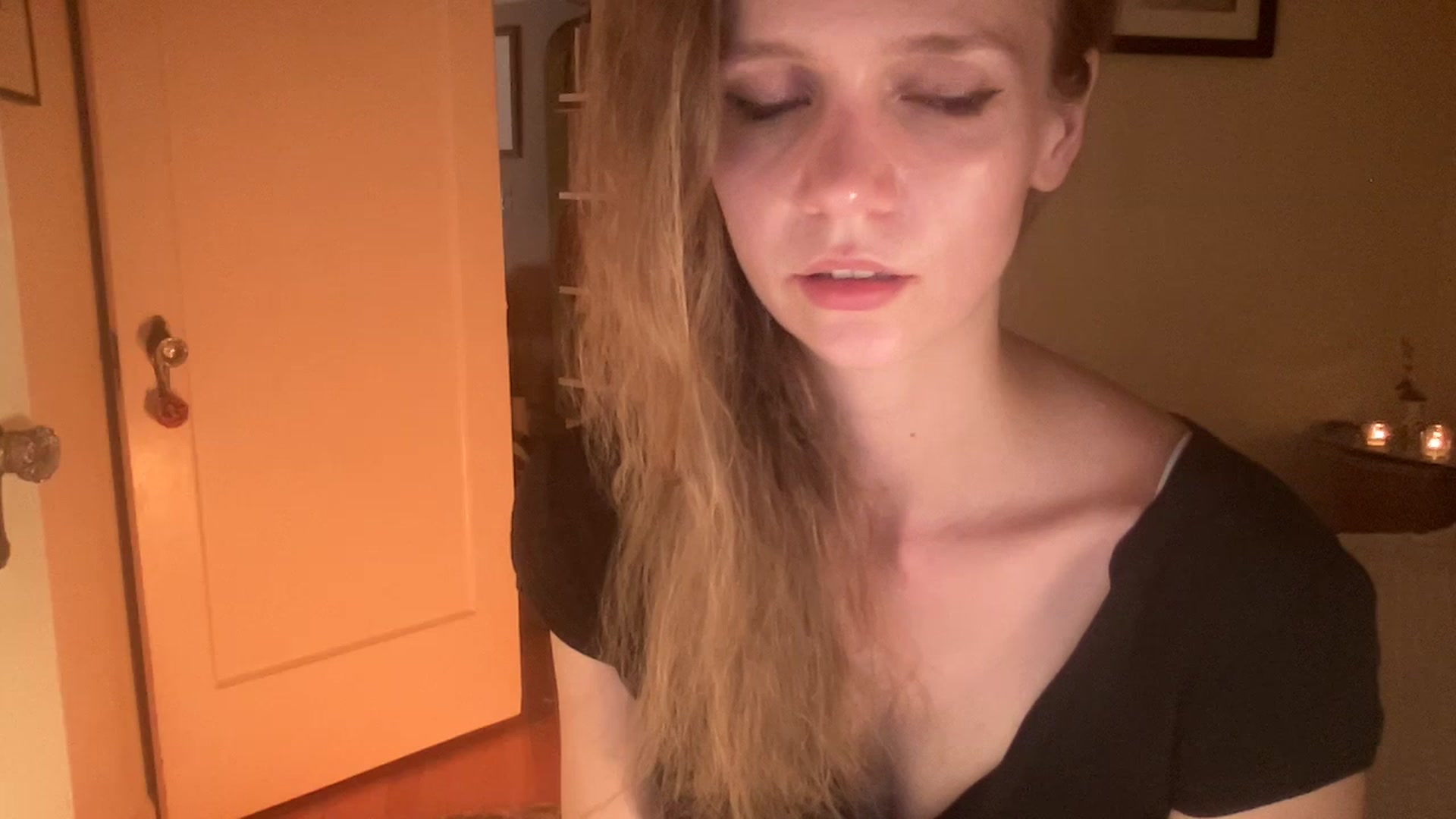 Gallery image thumbnail from muffinmoon's myfreecams stream on, 07/21/2023, 07:04 image 2 of 20