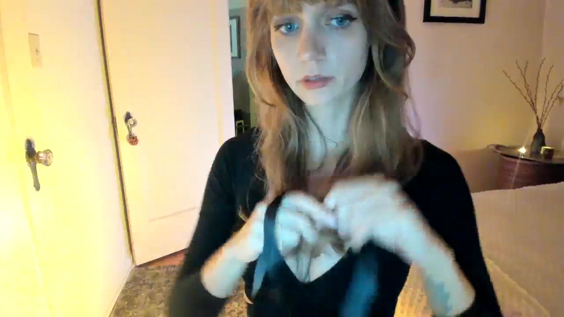 Gallery image thumbnail from muffinmoon's myfreecams stream on, 09/28/2023, 04:13 image 13 of 20