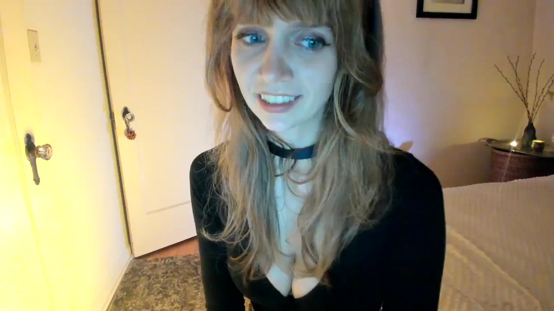 Gallery image thumbnail from muffinmoon's myfreecams stream on, 09/28/2023, 04:13 image 12 of 20