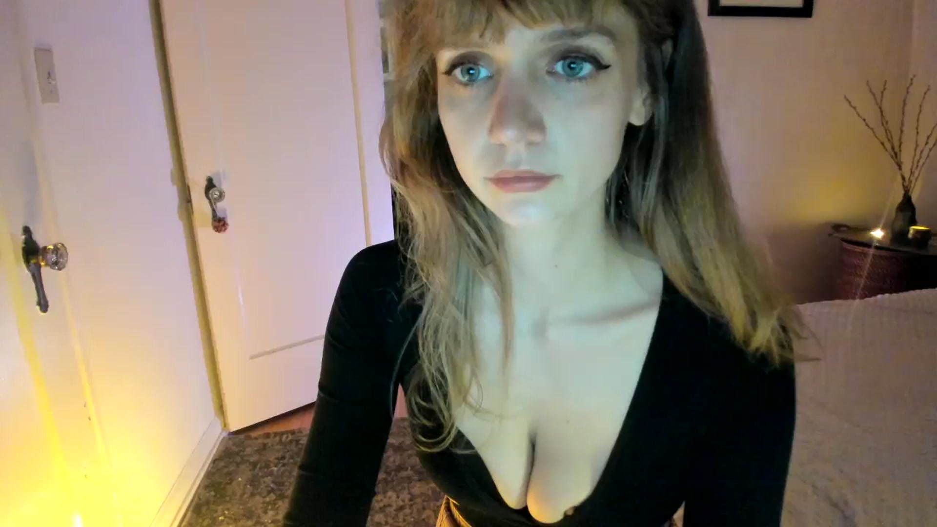 Gallery image thumbnail from muffinmoon's myfreecams stream on, 09/28/2023, 06:04 image 17 of 20