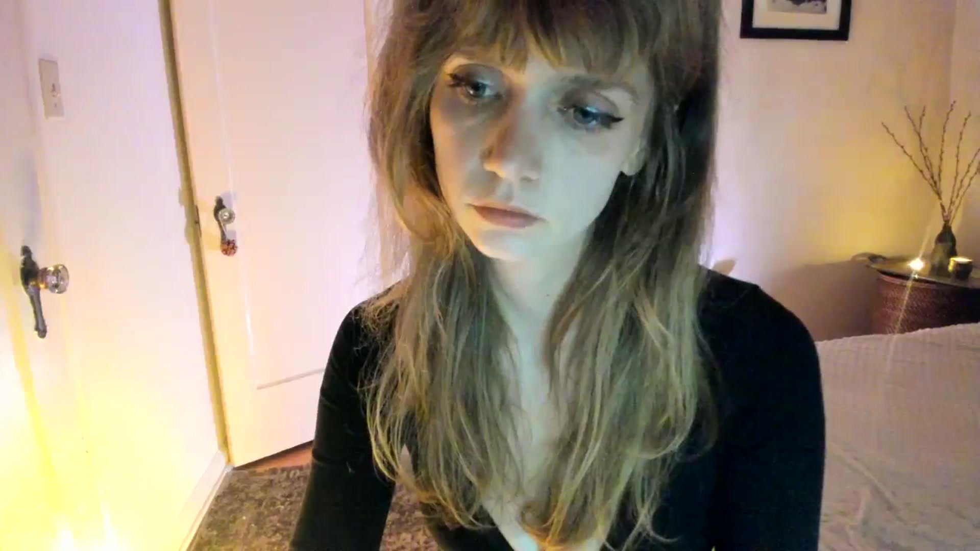 Gallery image thumbnail from muffinmoon's myfreecams stream on, 09/28/2023, 06:04 image 2 of 20