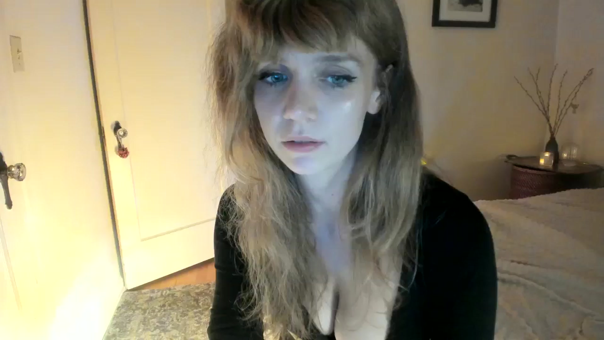 Gallery image thumbnail from muffinmoon's myfreecams stream on, 10/05/2023, 06:04 image 14 of 20