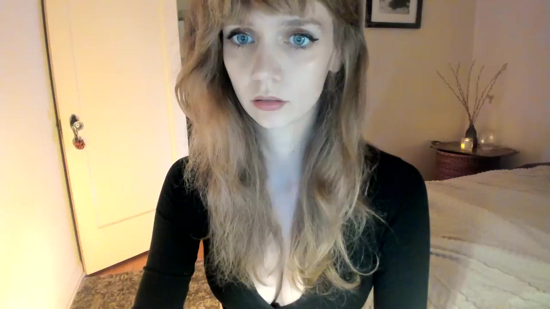 Gallery image thumbnail from muffinmoon's myfreecams stream on, 10/05/2023, 06:04 image 1 of 20