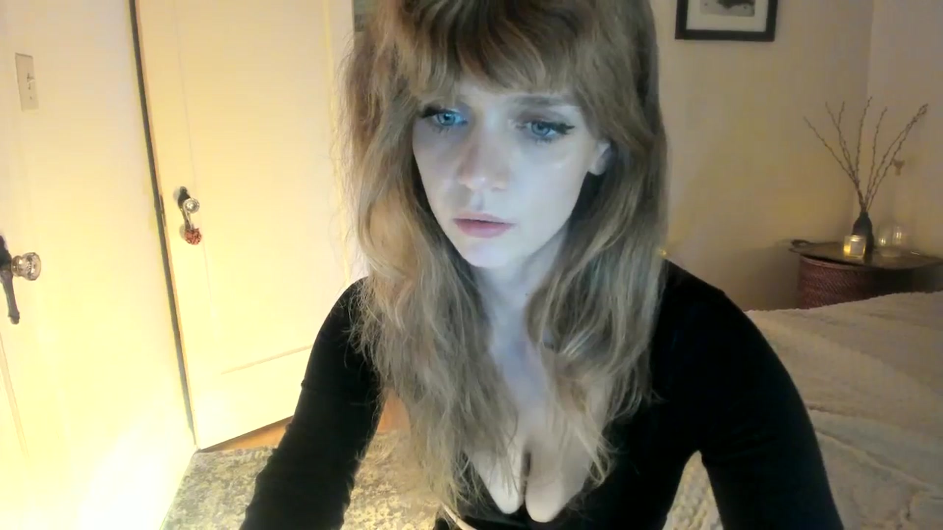 Gallery image thumbnail from muffinmoon's myfreecams stream on, 10/05/2023, 06:04 image 13 of 20