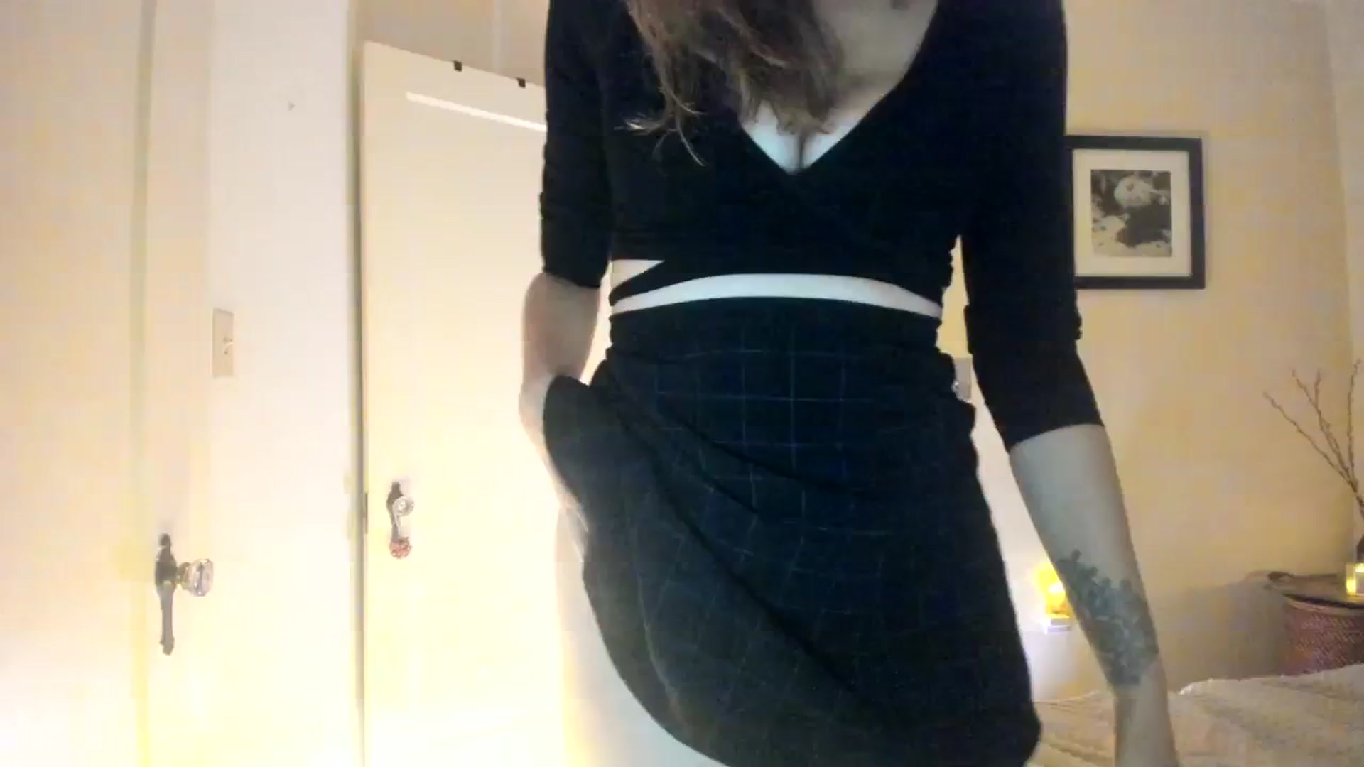 Gallery image thumbnail from muffinmoon's myfreecams stream on, 10/05/2023, 06:04 image 17 of 20