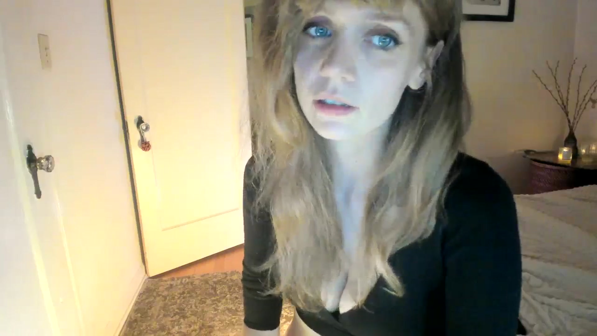 Gallery image thumbnail from muffinmoon's myfreecams stream on, 10/05/2023, 06:42 image 10 of 20