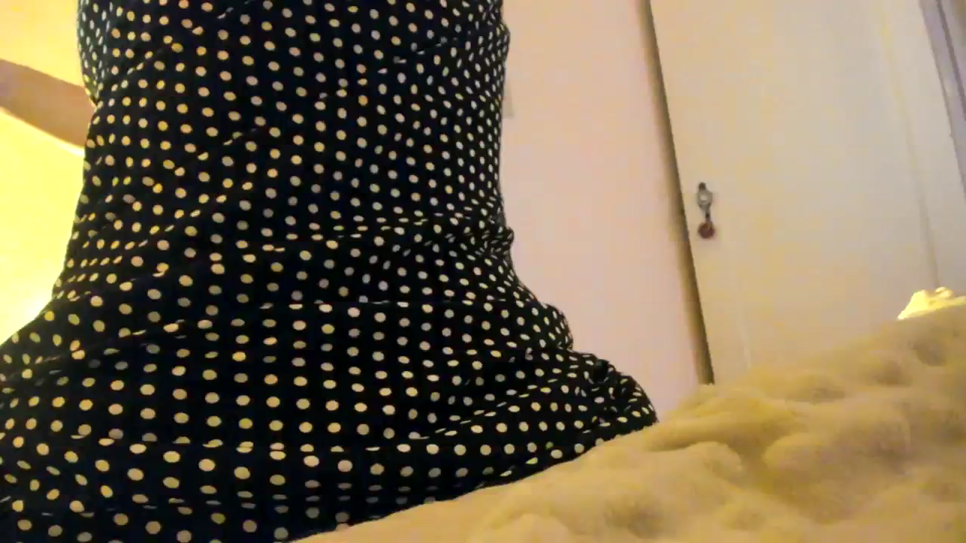 Gallery image thumbnail from muffinmoon's myfreecams stream on, 10/22/2023, 02:57 image 17 of 20