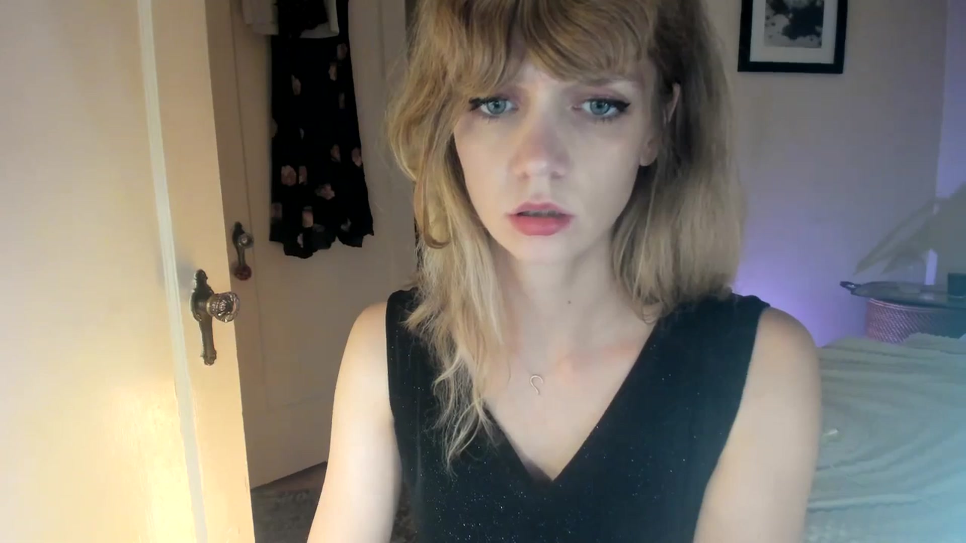 Gallery image thumbnail from muffinmoon's myfreecams stream on, 11/01/2023, 04:30 image 15 of 20