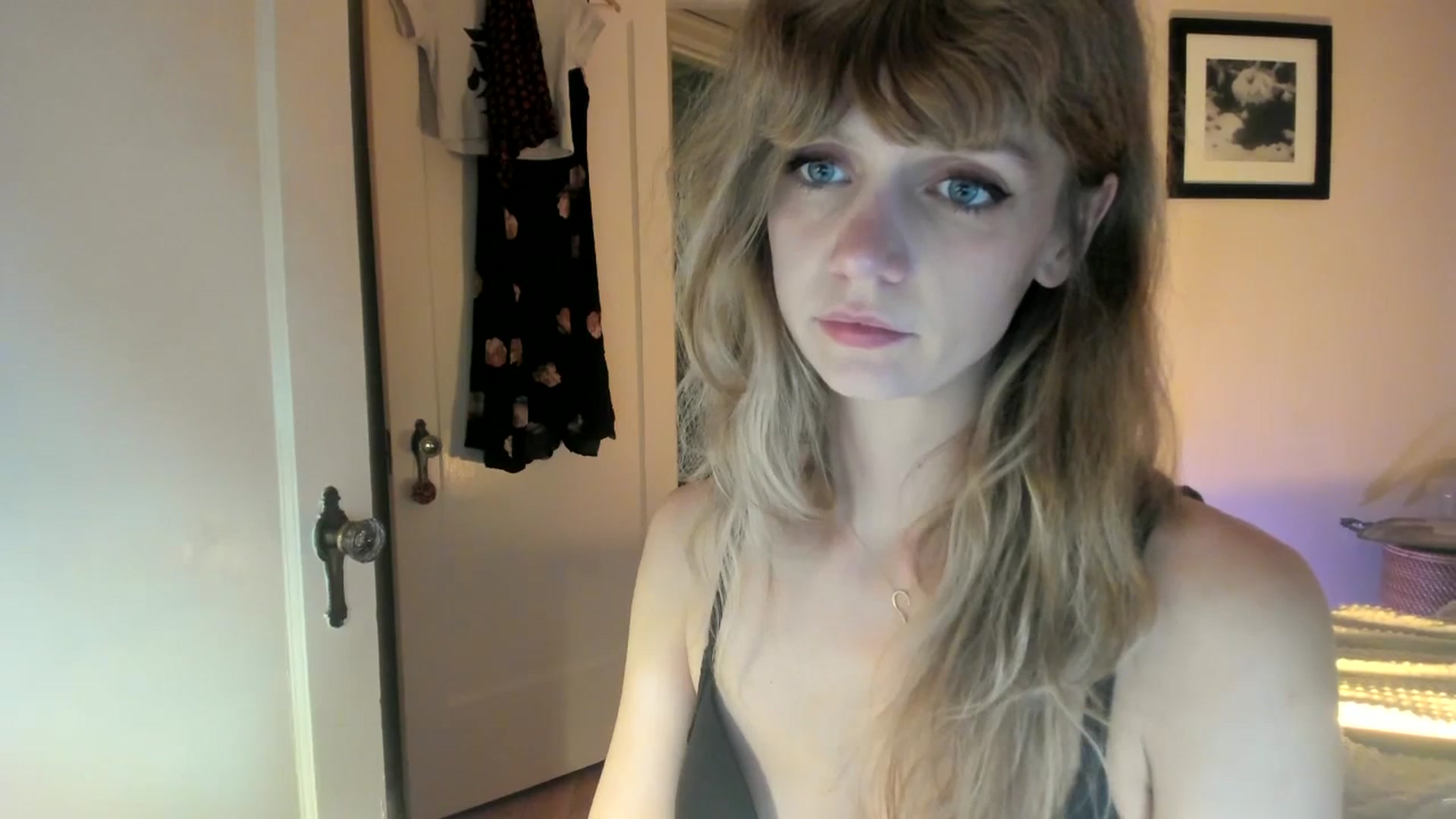 Gallery image thumbnail from muffinmoon's myfreecams stream on, 11/01/2023, 06:58 image 4 of 20
