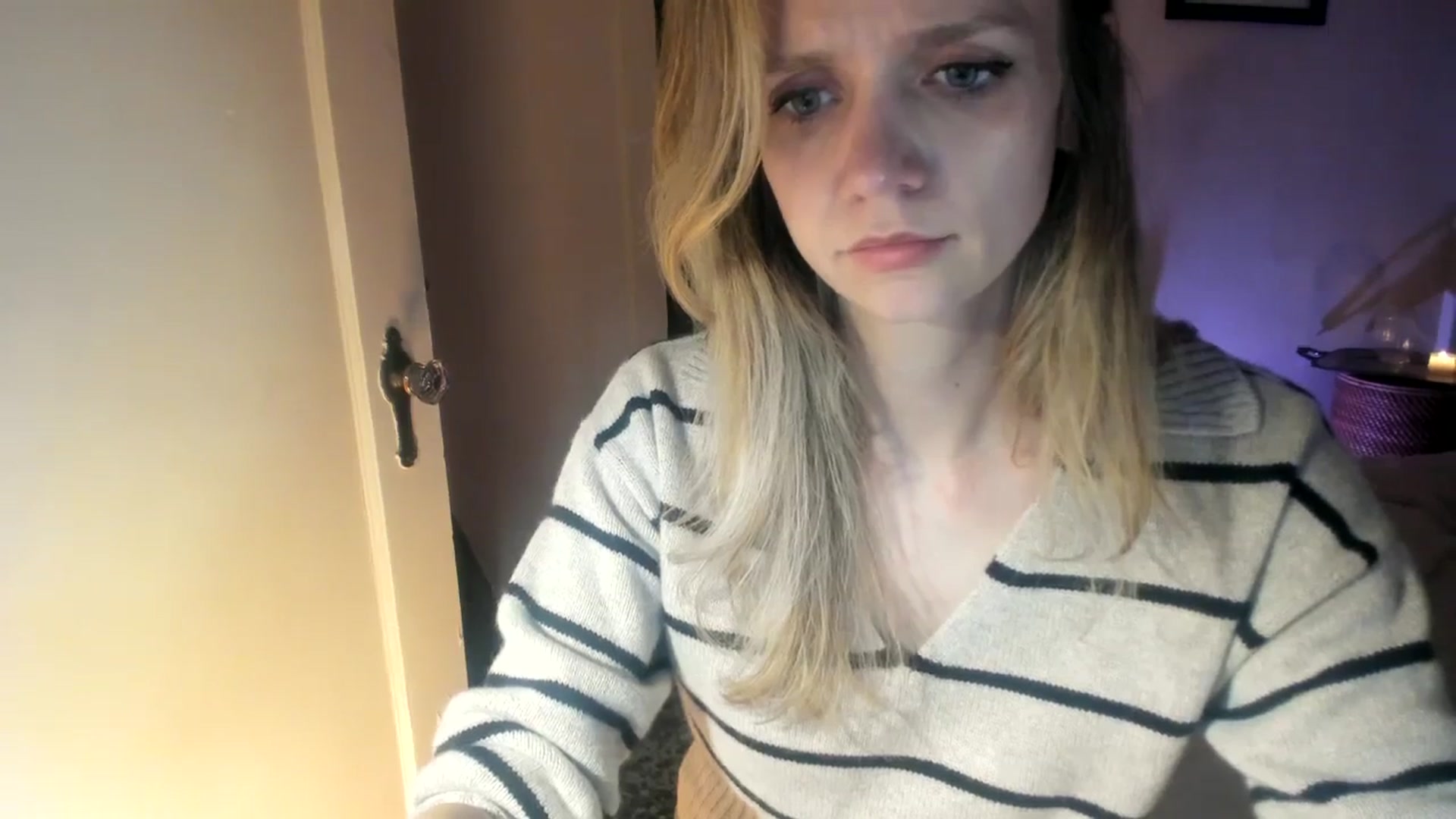 Gallery image thumbnail from muffinmoon's myfreecams stream on, 11/09/2023, 08:15 image 4 of 20
