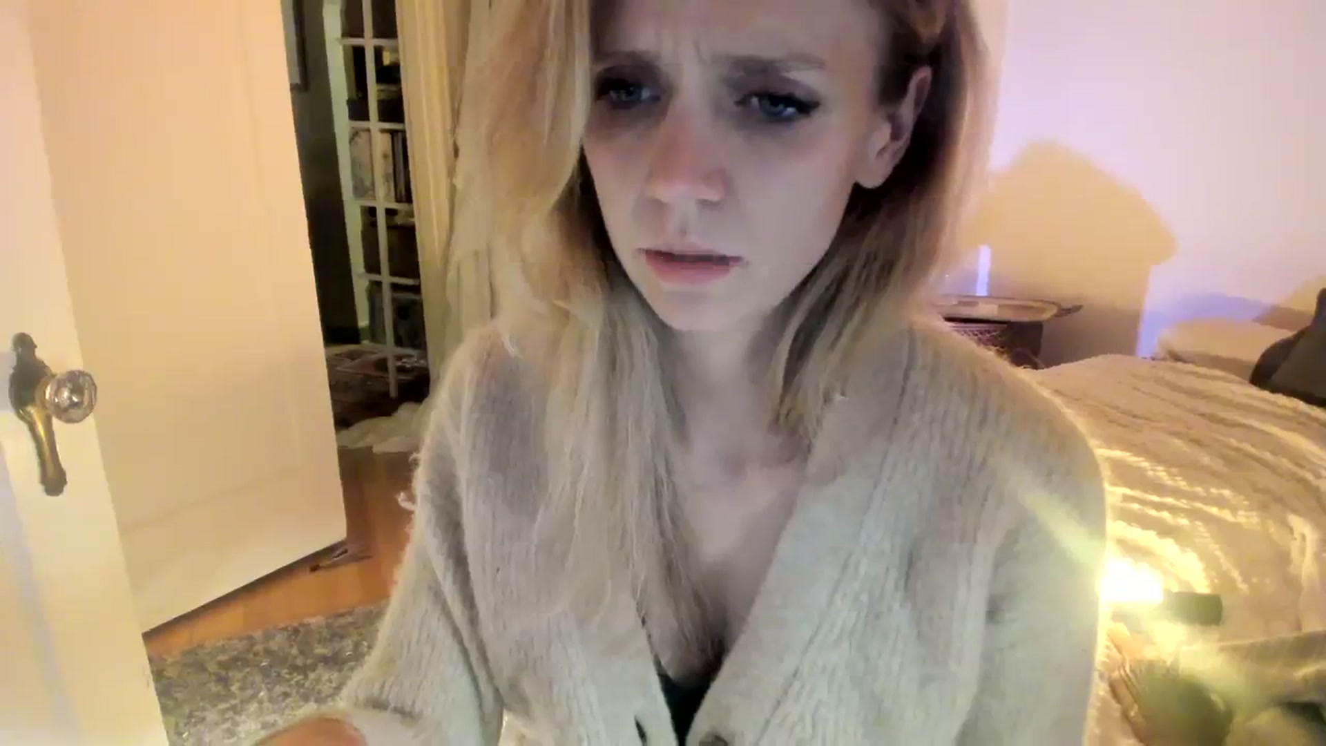 Gallery image thumbnail from muffinmoon's myfreecams stream on, 11/11/2023, 08:38 image 8 of 20