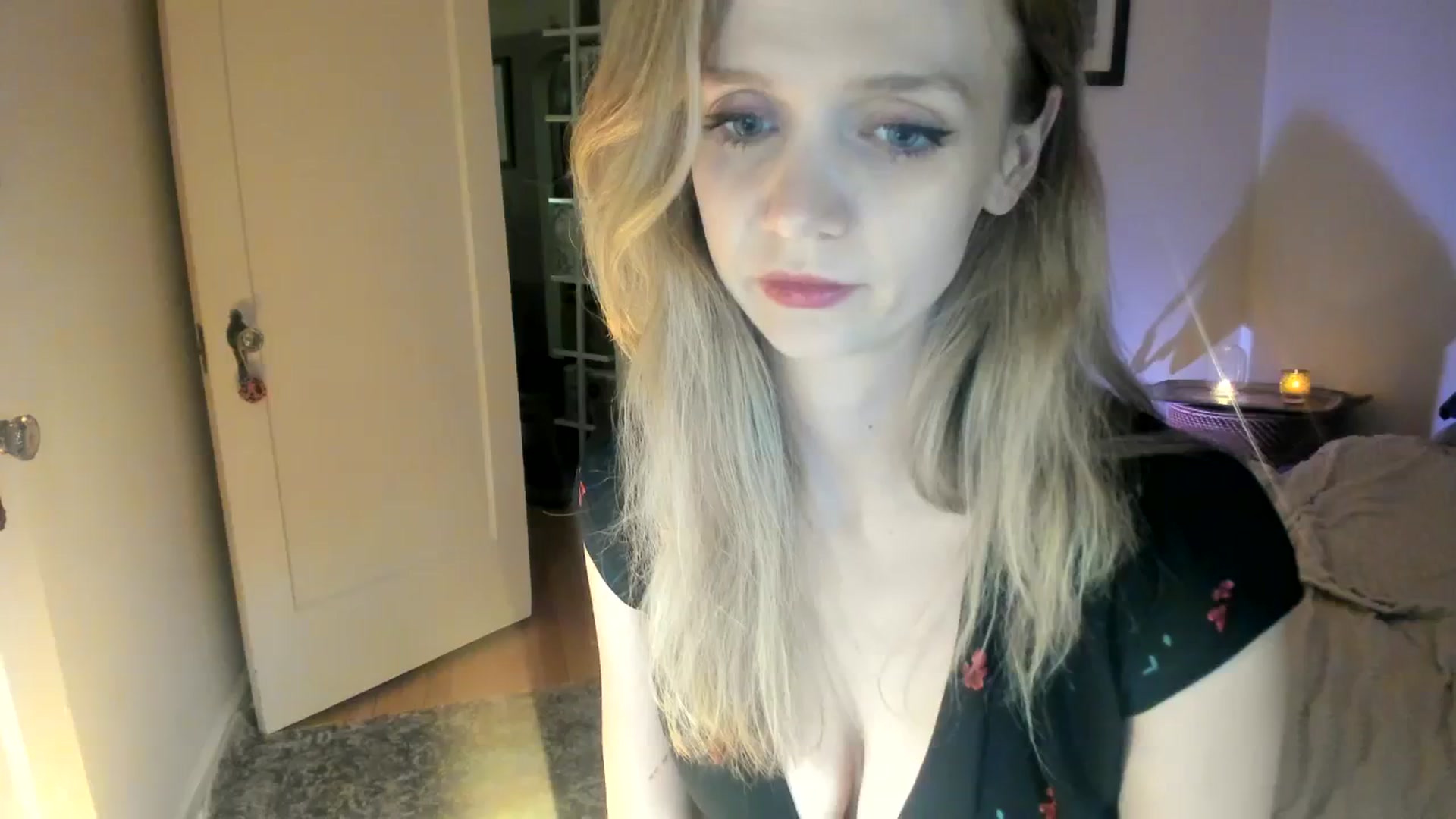 Gallery image thumbnail from muffinmoon's myfreecams stream on, 11/27/2023, 05:40 image 20 of 20