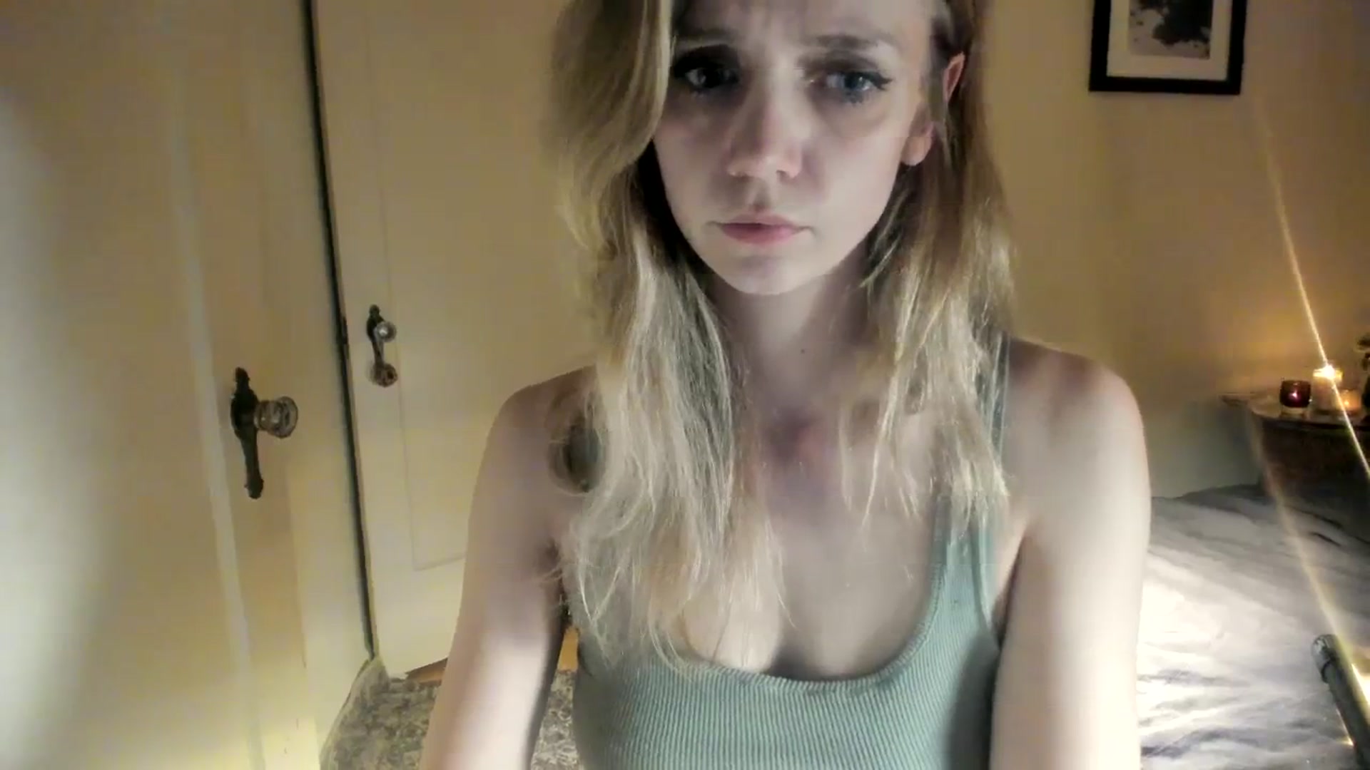 Gallery image thumbnail from muffinmoon's myfreecams stream on, 12/10/2023, 04:59 image 16 of 20