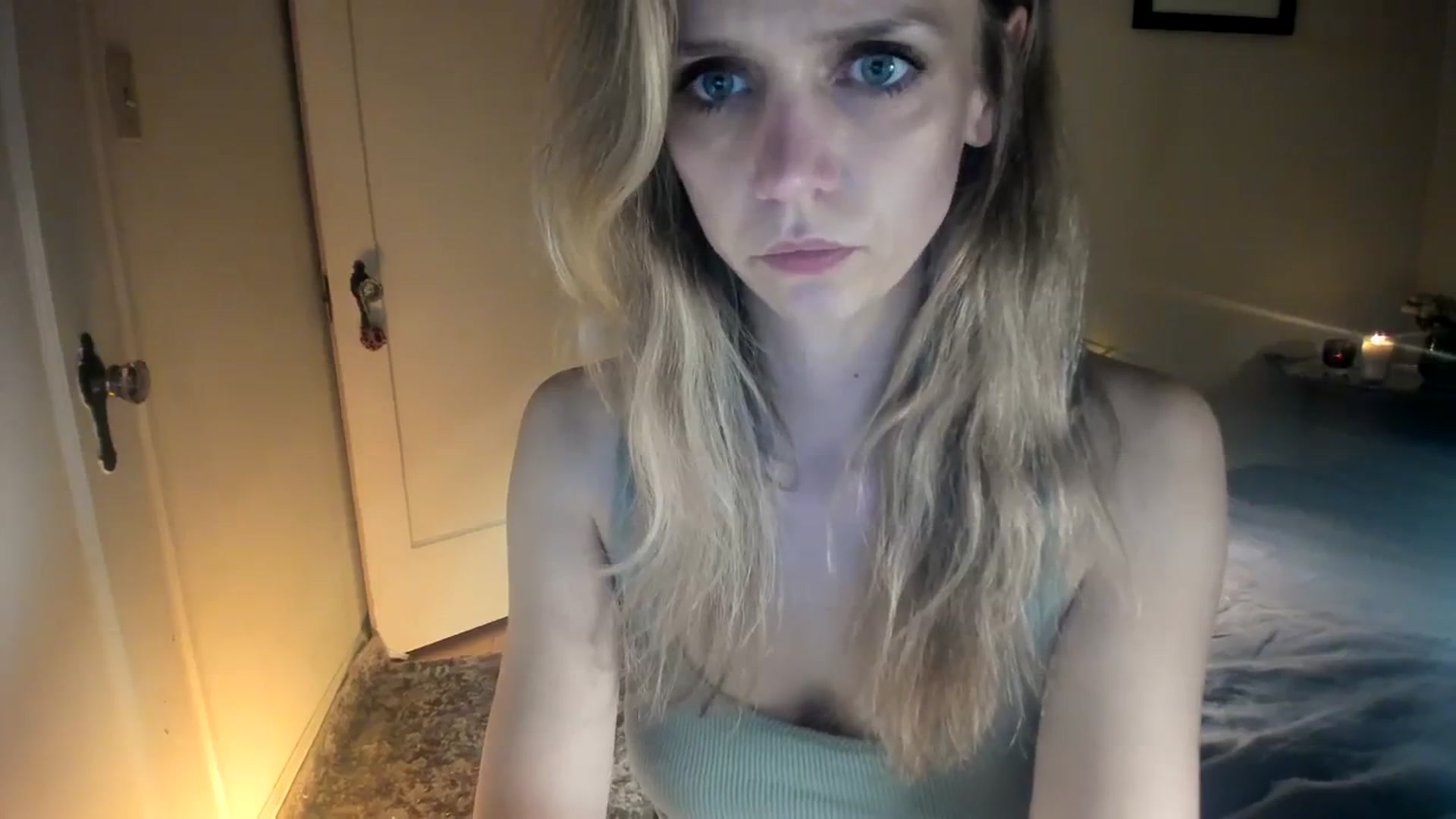 Gallery image thumbnail from muffinmoon's myfreecams stream on, 12/10/2023, 09:09 image 5 of 20