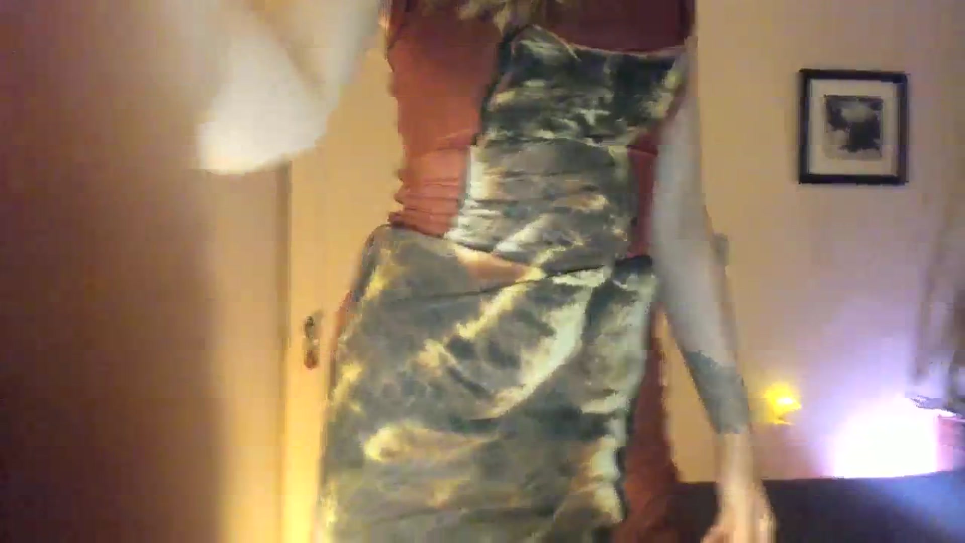 Gallery image thumbnail from muffinmoon's myfreecams stream on, 12/15/2023, 07:18 image 4 of 20