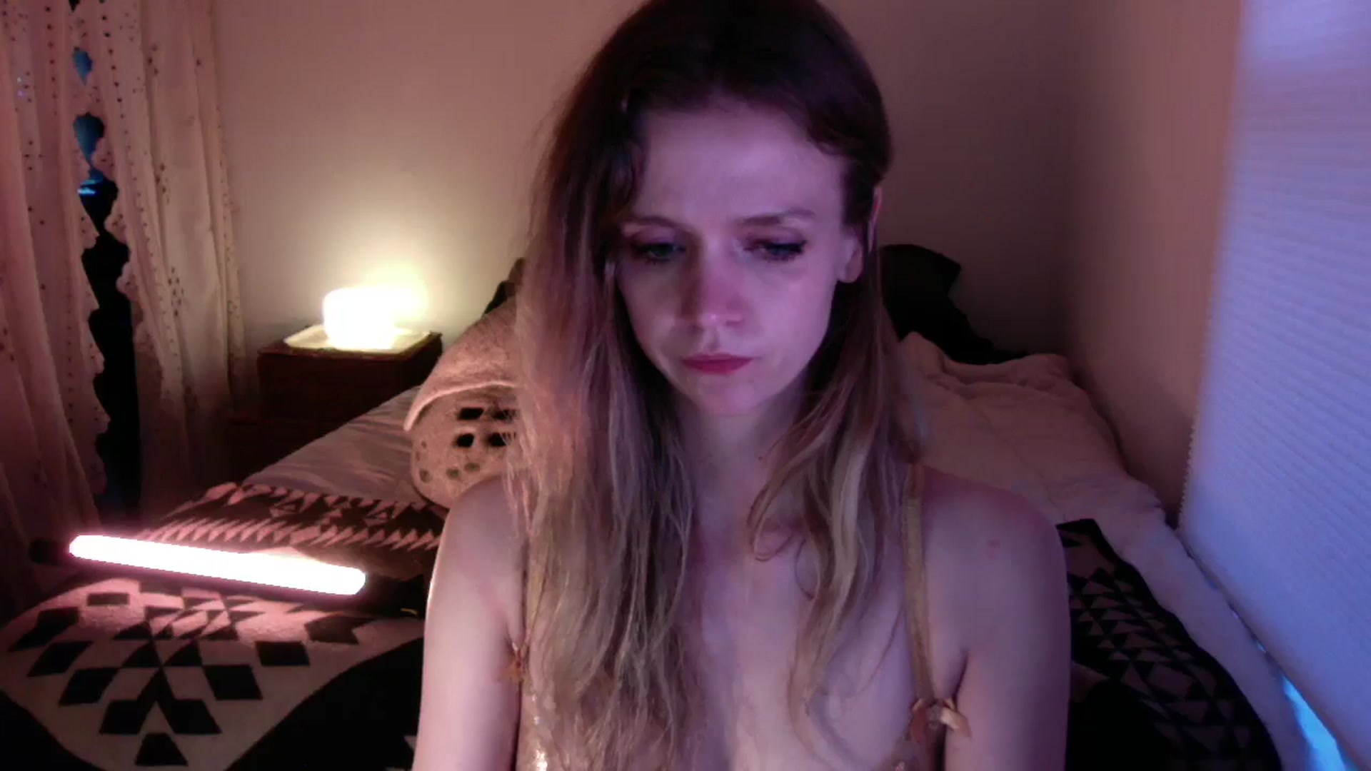Gallery image thumbnail from muffinmoon's myfreecams stream on, 06/21/2024, 04:26 image 16 of 20