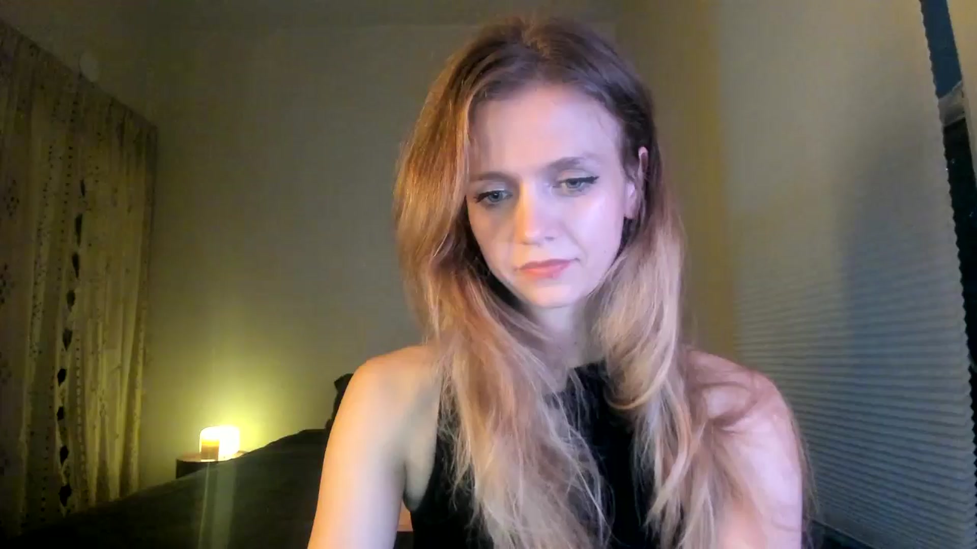 Gallery image thumbnail from muffinmoon's myfreecams stream on, 07/07/2024, 05:14 image 3 of 20