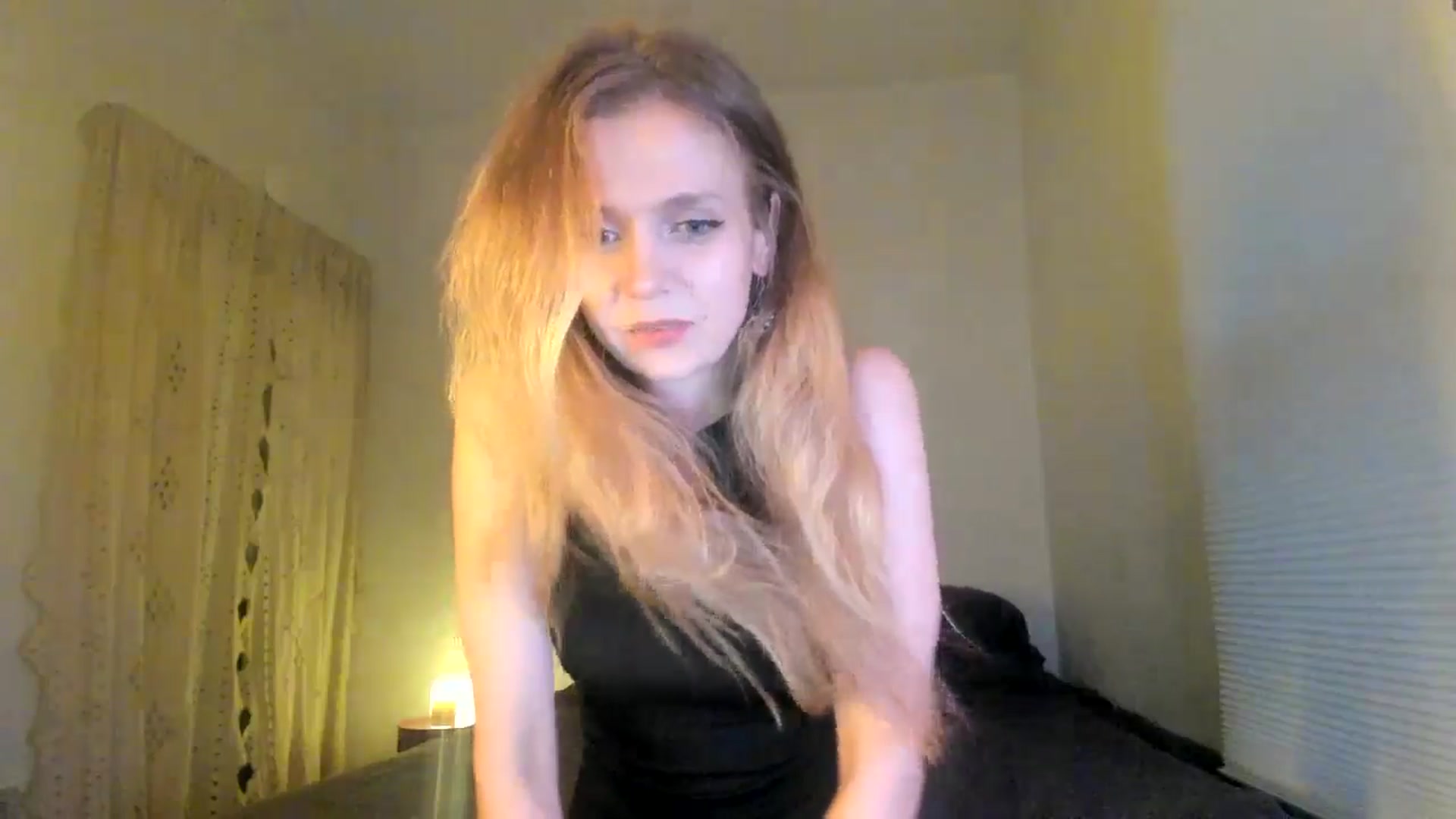 Gallery image thumbnail from muffinmoon's myfreecams stream on, 07/07/2024, 05:14 image 2 of 20