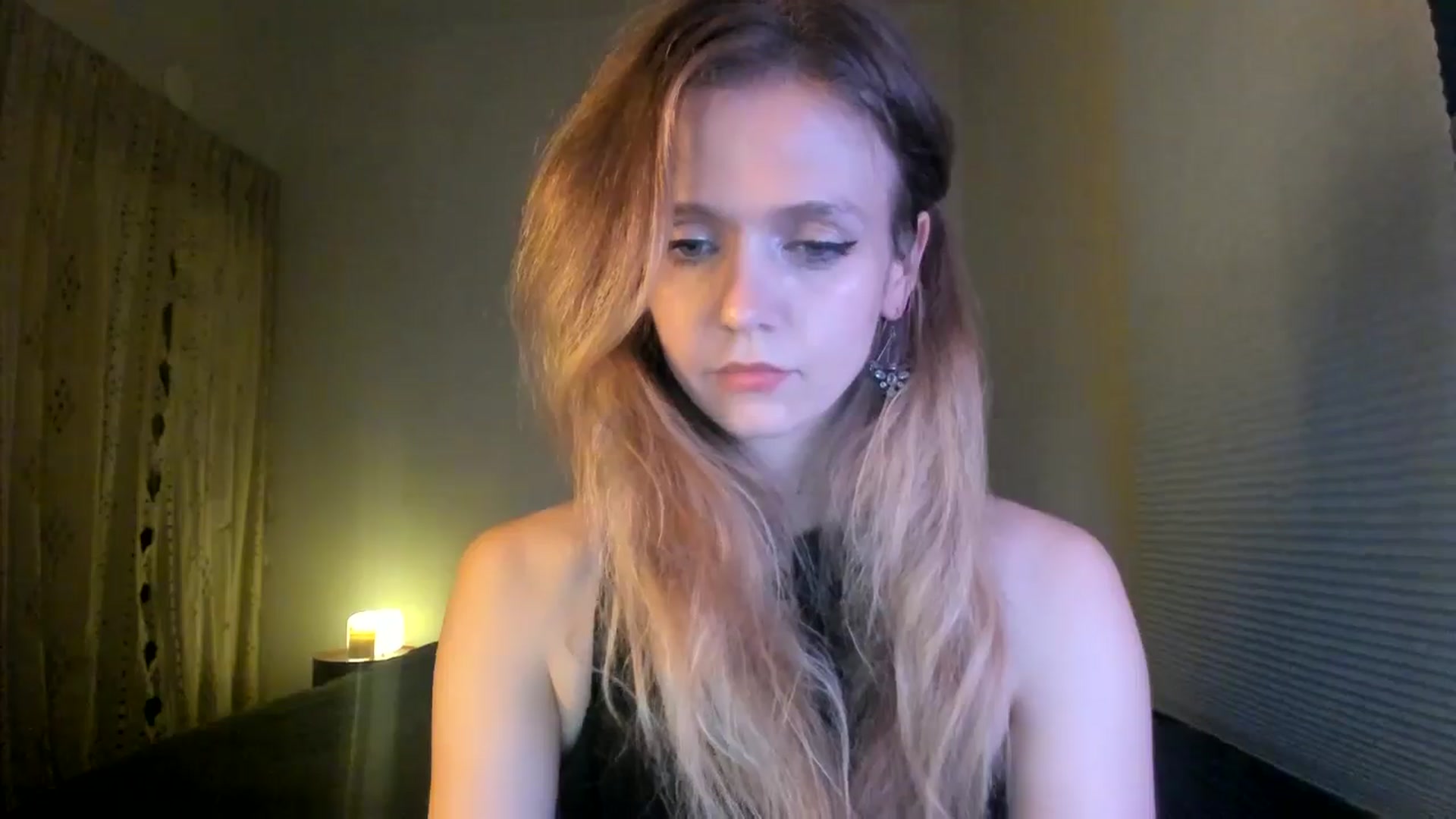 Gallery image thumbnail from muffinmoon's myfreecams stream on, 07/07/2024, 05:14 image 5 of 20