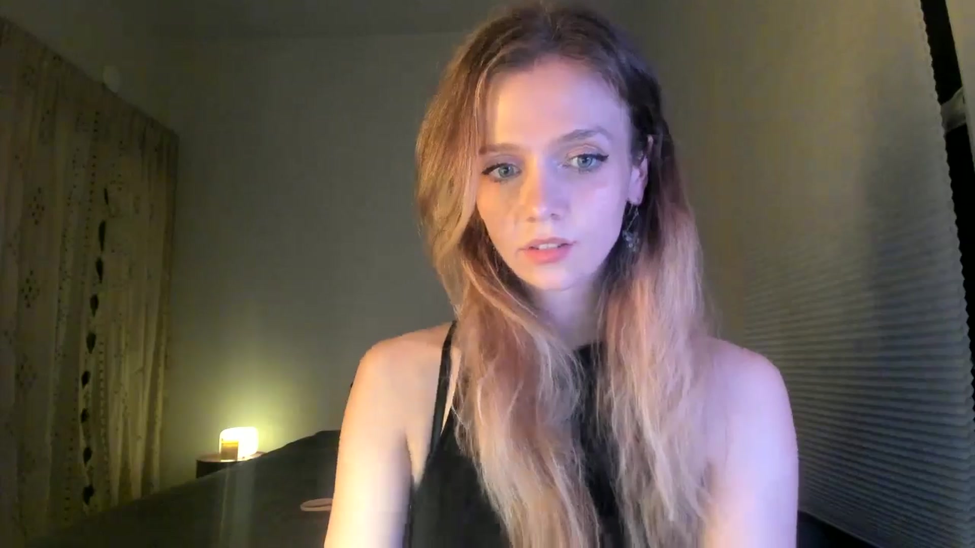 Gallery image thumbnail from muffinmoon's myfreecams stream on, 07/07/2024, 05:14 image 17 of 20