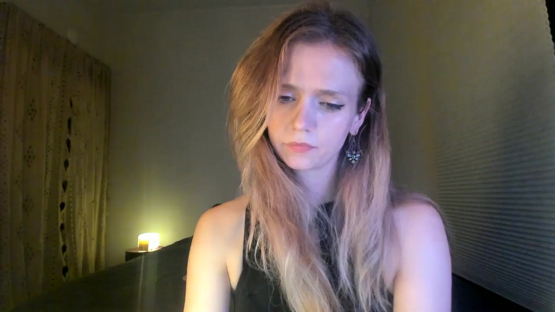 Gallery image thumbnail from muffinmoon's myfreecams stream on, 07/07/2024, 05:14 image 13 of 20