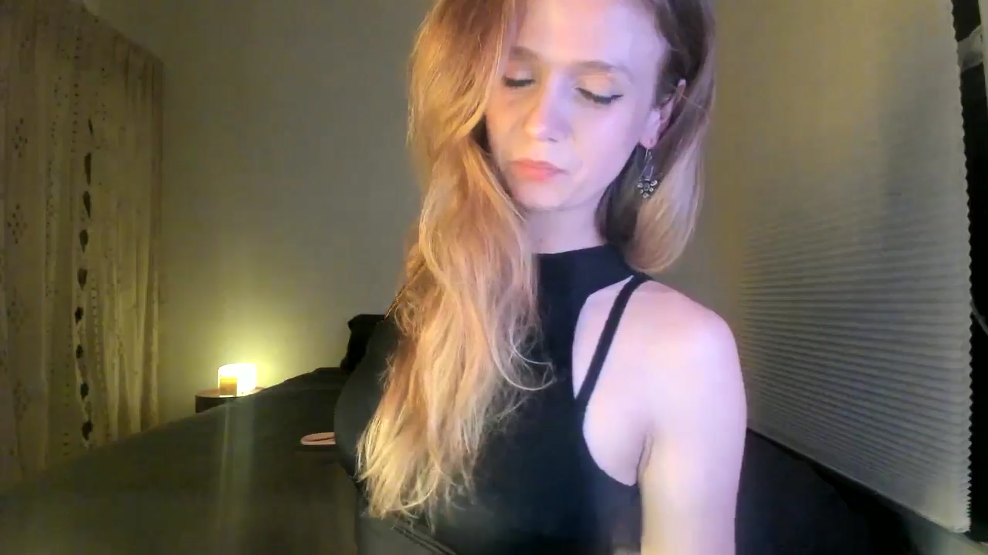Gallery image thumbnail from muffinmoon's myfreecams stream on, 07/07/2024, 05:14 image 19 of 20
