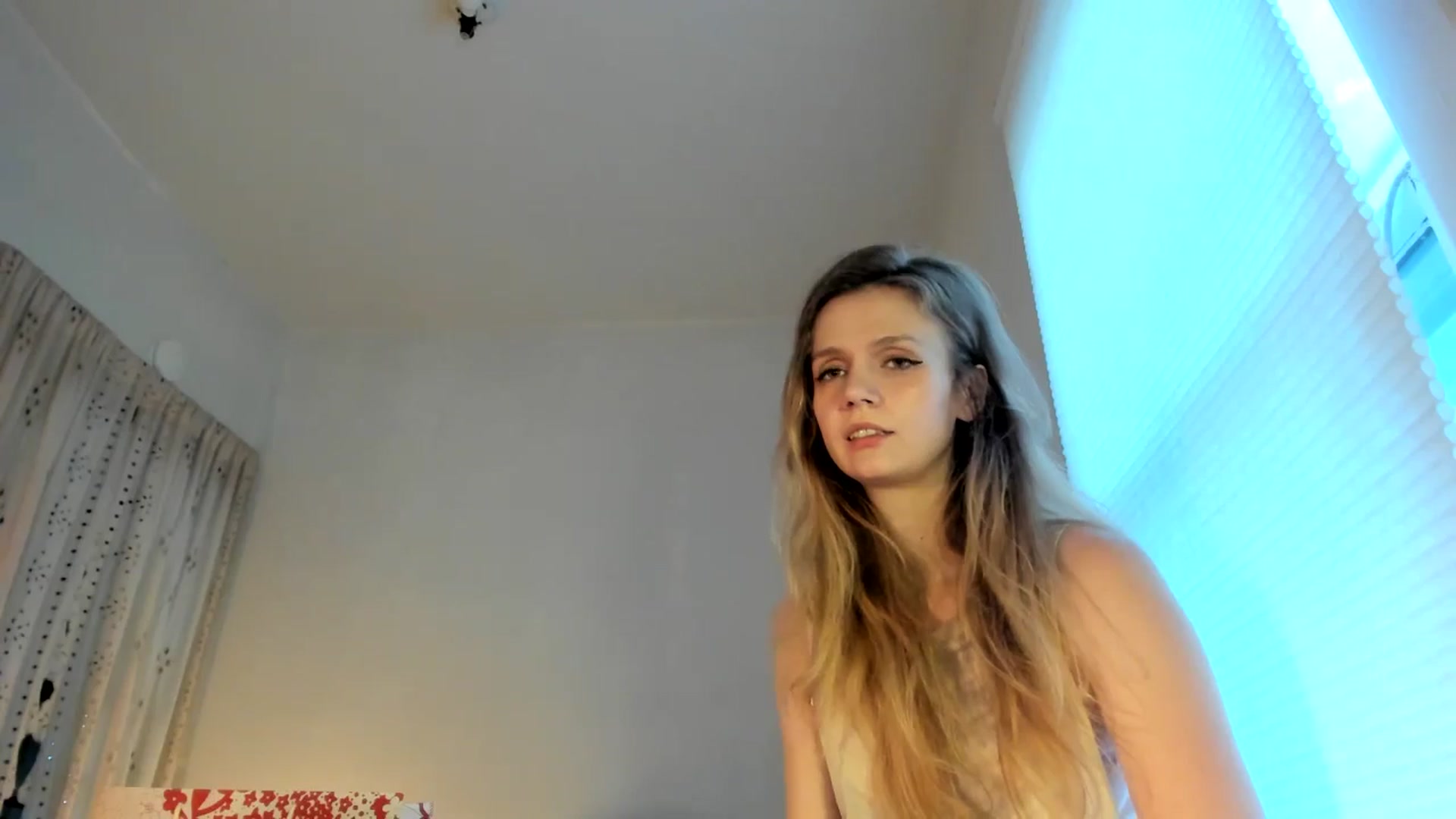 Gallery image thumbnail from muffinmoon's myfreecams stream on, 07/17/2024, 03:50 image 14 of 20