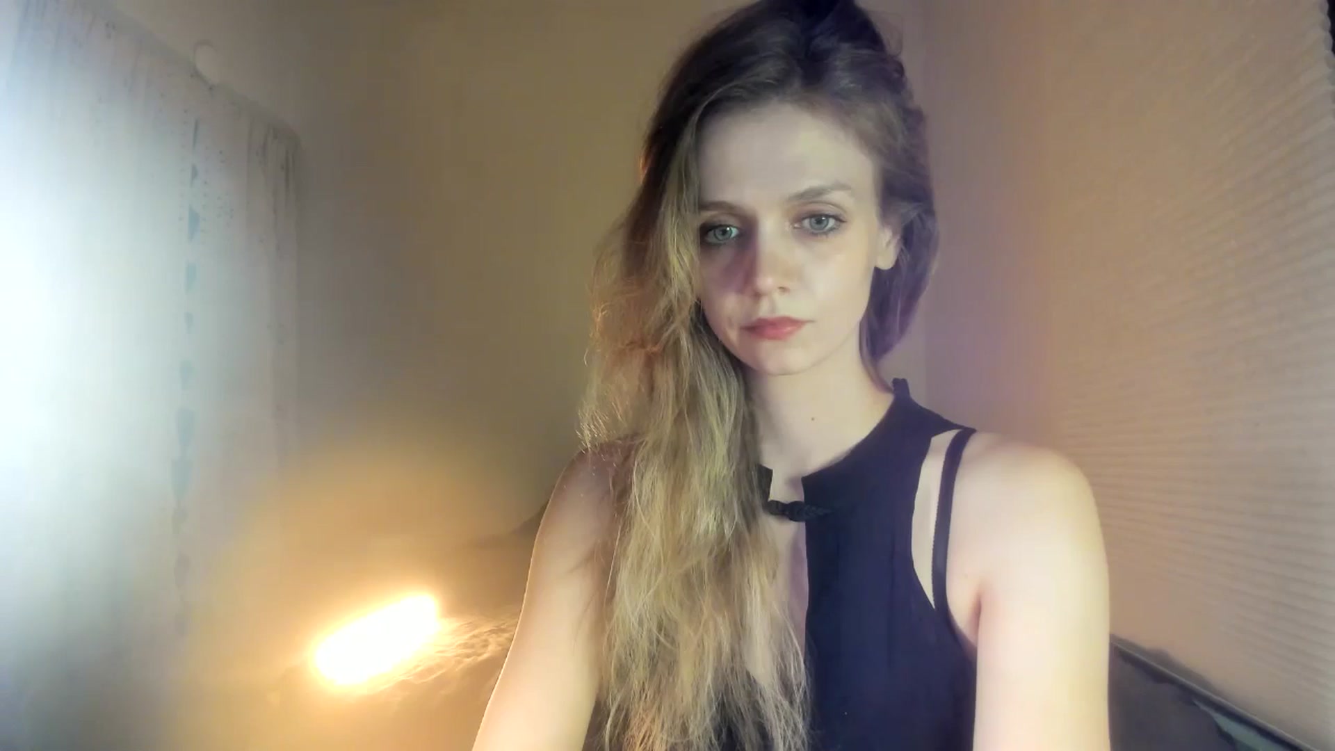 Gallery image thumbnail from muffinmoon's myfreecams stream on, 07/18/2024, 05:39 image 19 of 20