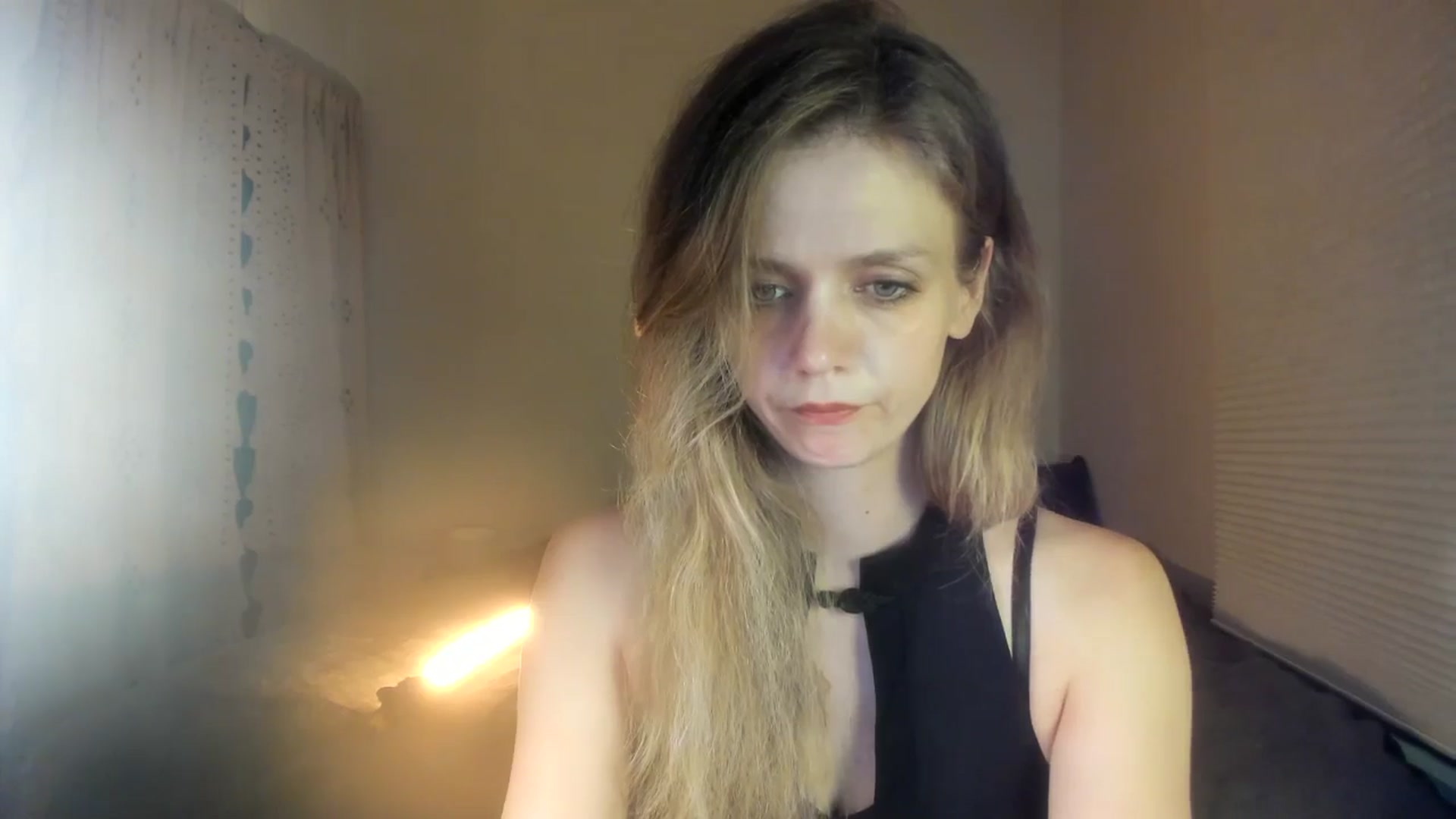 Gallery image thumbnail from muffinmoon's myfreecams stream on, 07/18/2024, 05:39 image 9 of 20